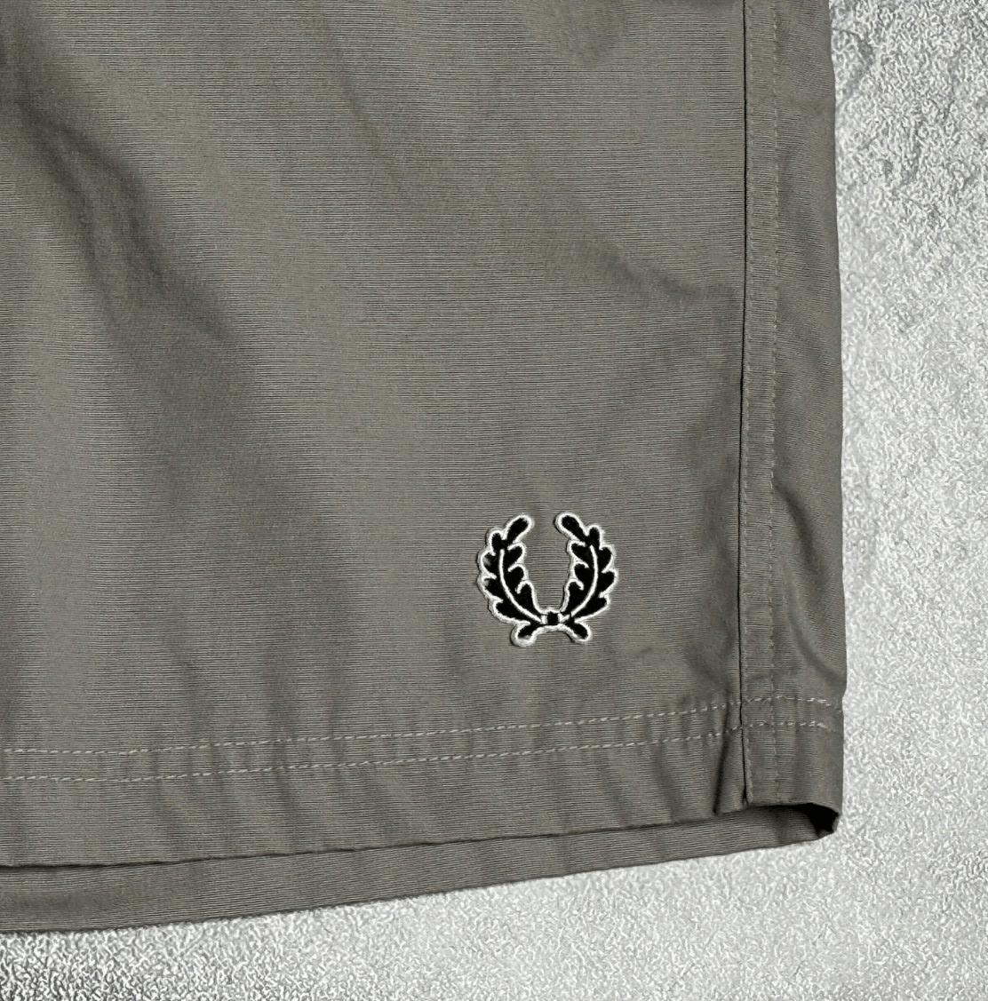 Fred Perry Fred Perry men's shorts L Size US 34 / EU 50 - 2 Thumbnail