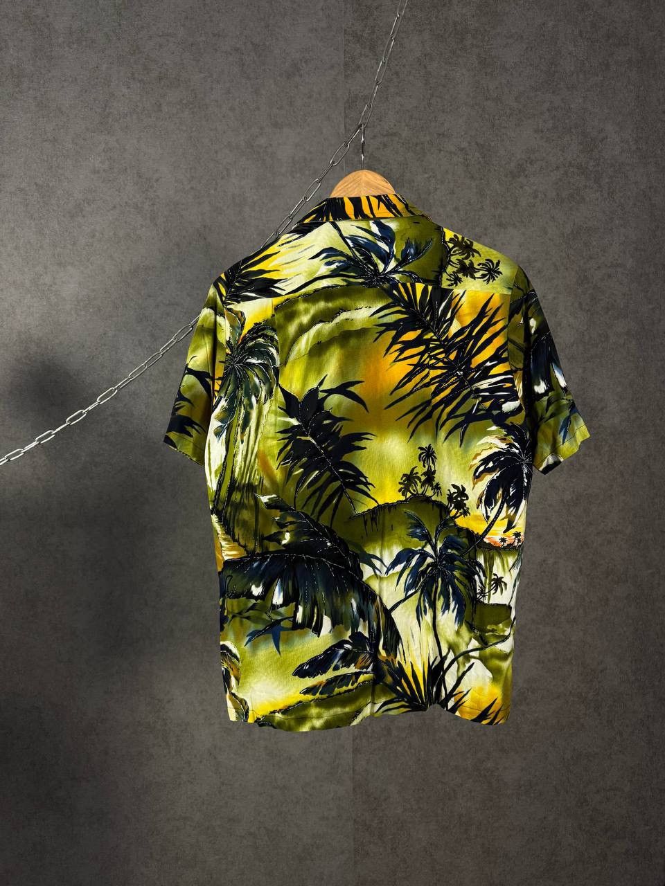 Vintage Hawaiian crazy art vintage made in USA shirt Size US M / EU 48-50 / 2 - 6 Thumbnail