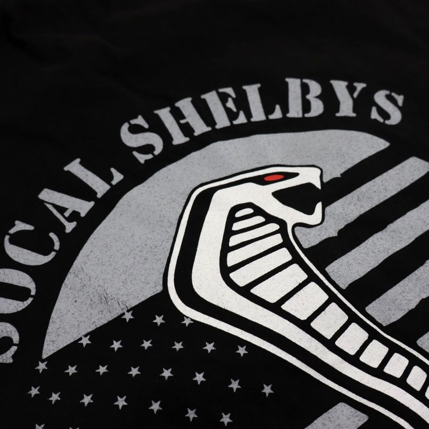 Ford VINTAGE Shelby Ford Cobra Mustang Shirt Mens 3XL Black Snake SoCal Flag 90s Y2K Size US XXL / EU 58 / 5 - 5 Thumbnail