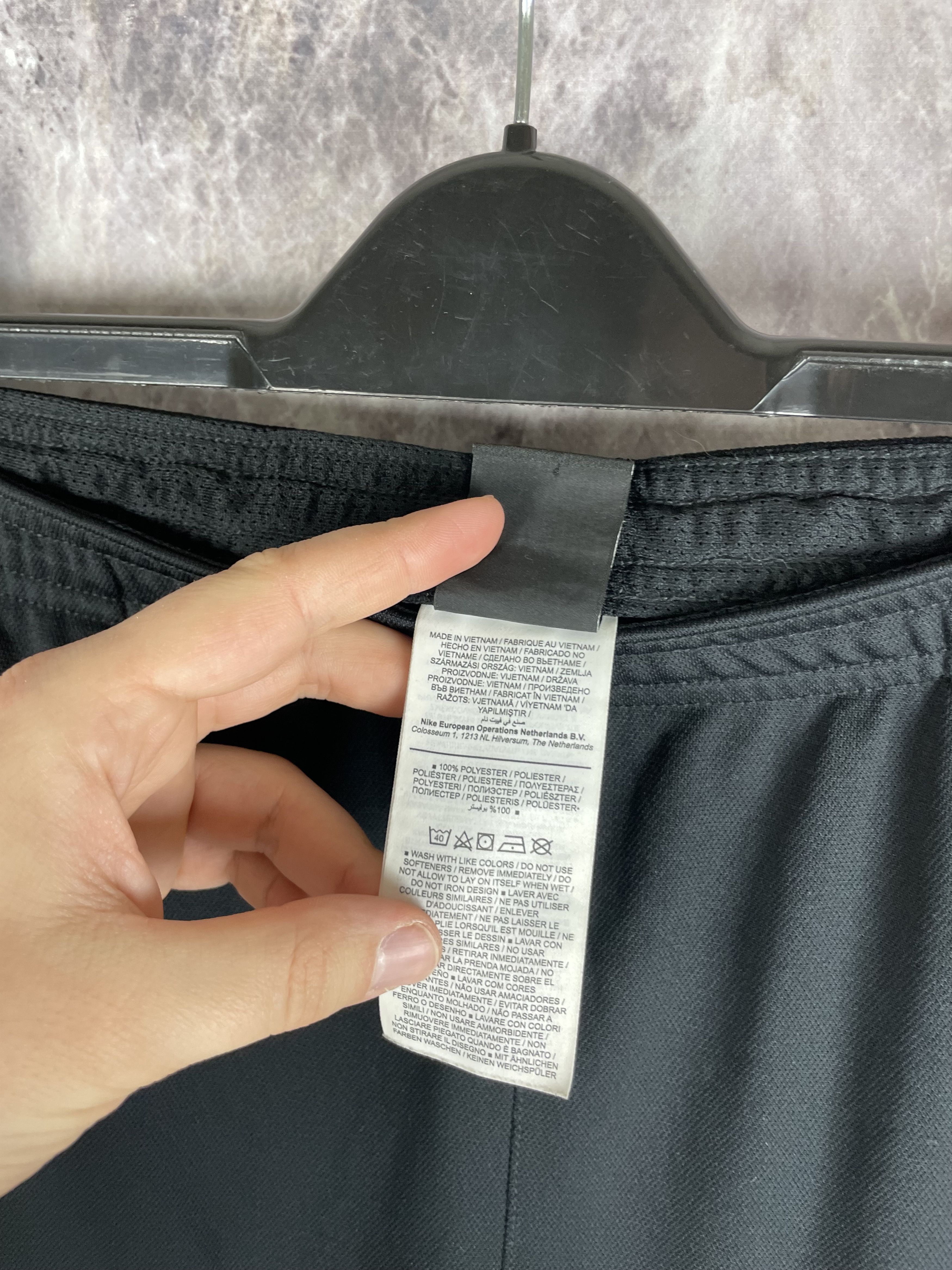 Nike Nike dri fit track pants y2k sweatpants Size US 34 / EU 50 - 5 Thumbnail