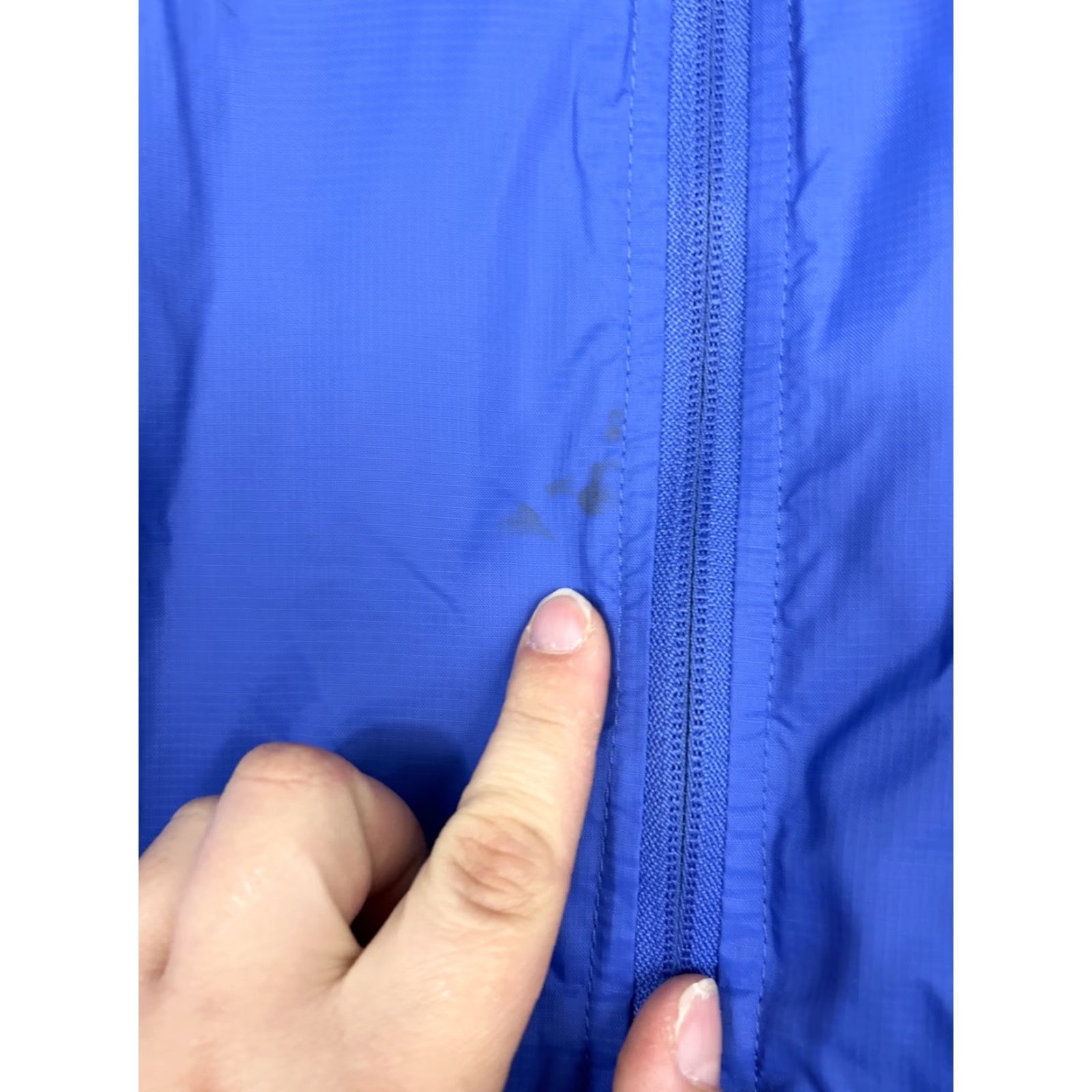 Vintage LL Bean Windbreaker Womens Medium Blue Lightweight Full Zip Nylon Zipaway Hood Size M / US 6-8 / IT 42-44 - 7 Thumbnail