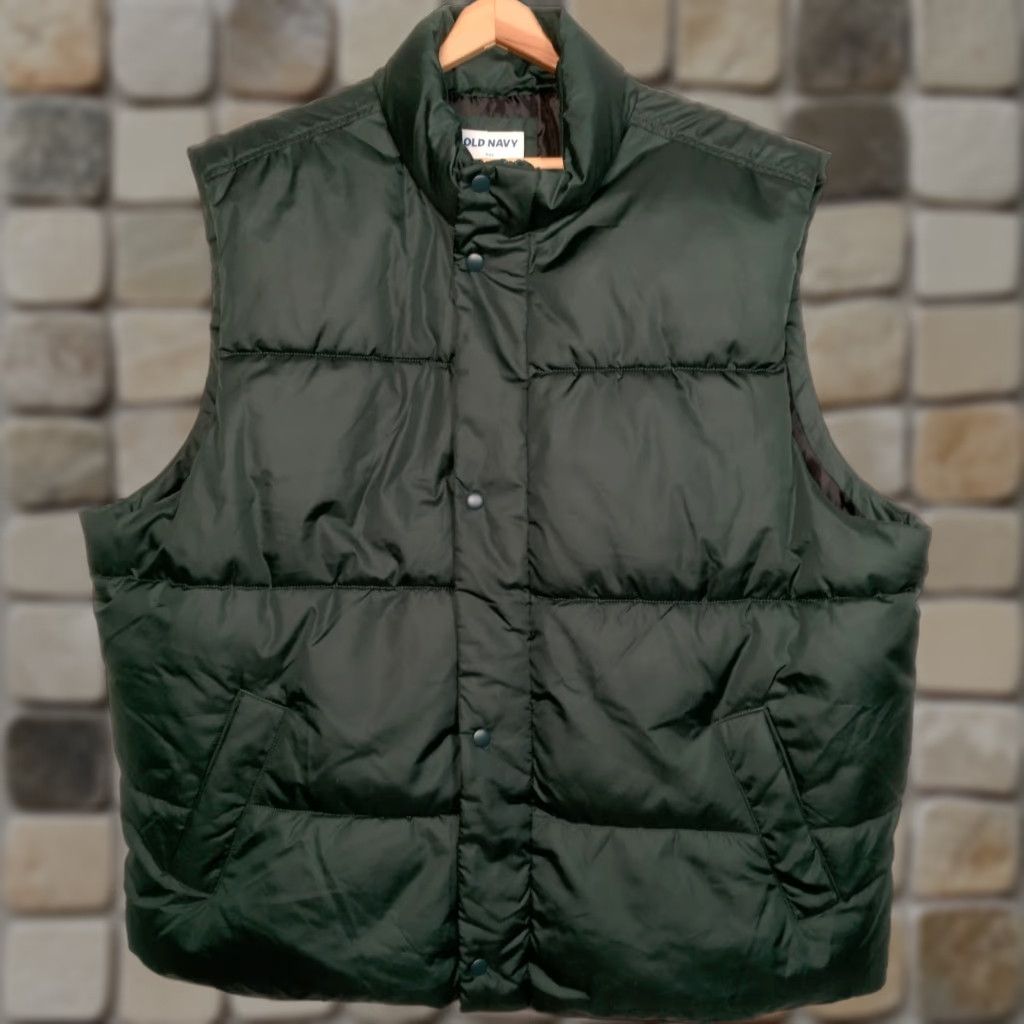 Old Navy VINTAGE Old Navy Puffer Vest Men XXL Forest Green Jacket Snap Zip Up Recycled Size US XXL / EU 58 / 5 - 1 Thumbnail