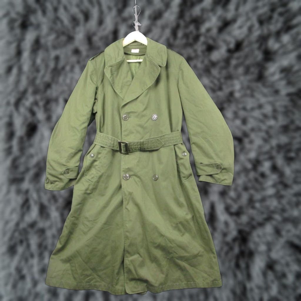 Vintage VINTAGE U.S. Army Overcoat Mens Small Regular Green Belted Liner Removable Liner Cotton Blend Pockets Epaulets Buckle 50/50 Coat Size US S / EU 44-46 / 1 - 1 Thumbnail