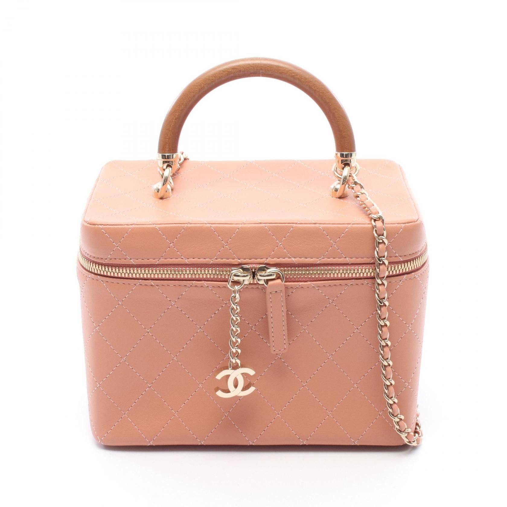 Chanel Chanel Chanel Matelasse Leather Shoulder Bag Leather Shoulder Bag A57343 DUTY FREE for USA Size ONE SIZE - 1 Thumbnail