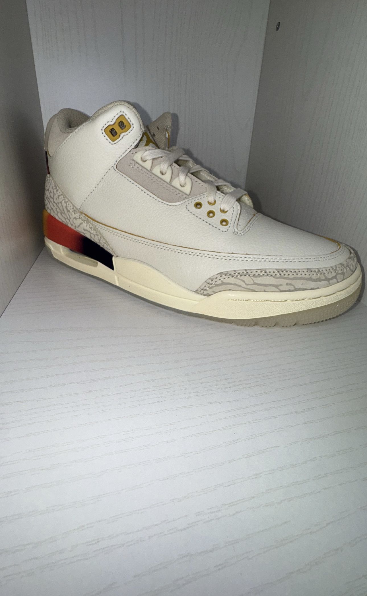 Nike Air Jordan 3 Retro SP J Balvin Medellin Sunset Size US 9 / EU 42 - 7 Thumbnail