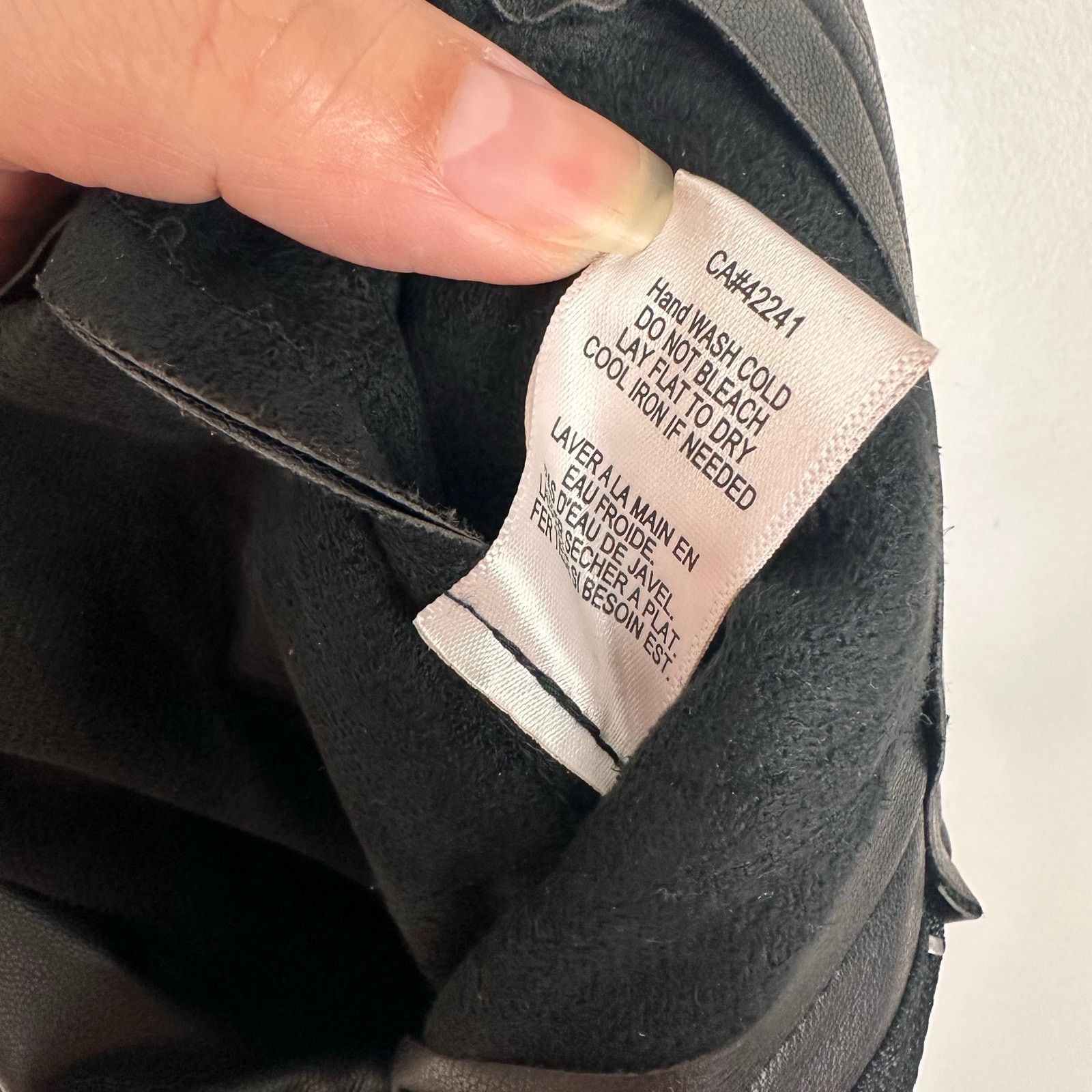 Young Fabulous & Broke Young Fabulous & Broke Faux Black Leather Trousers Sz XS Size 27" / US 4 / IT 40 - 10 Thumbnail