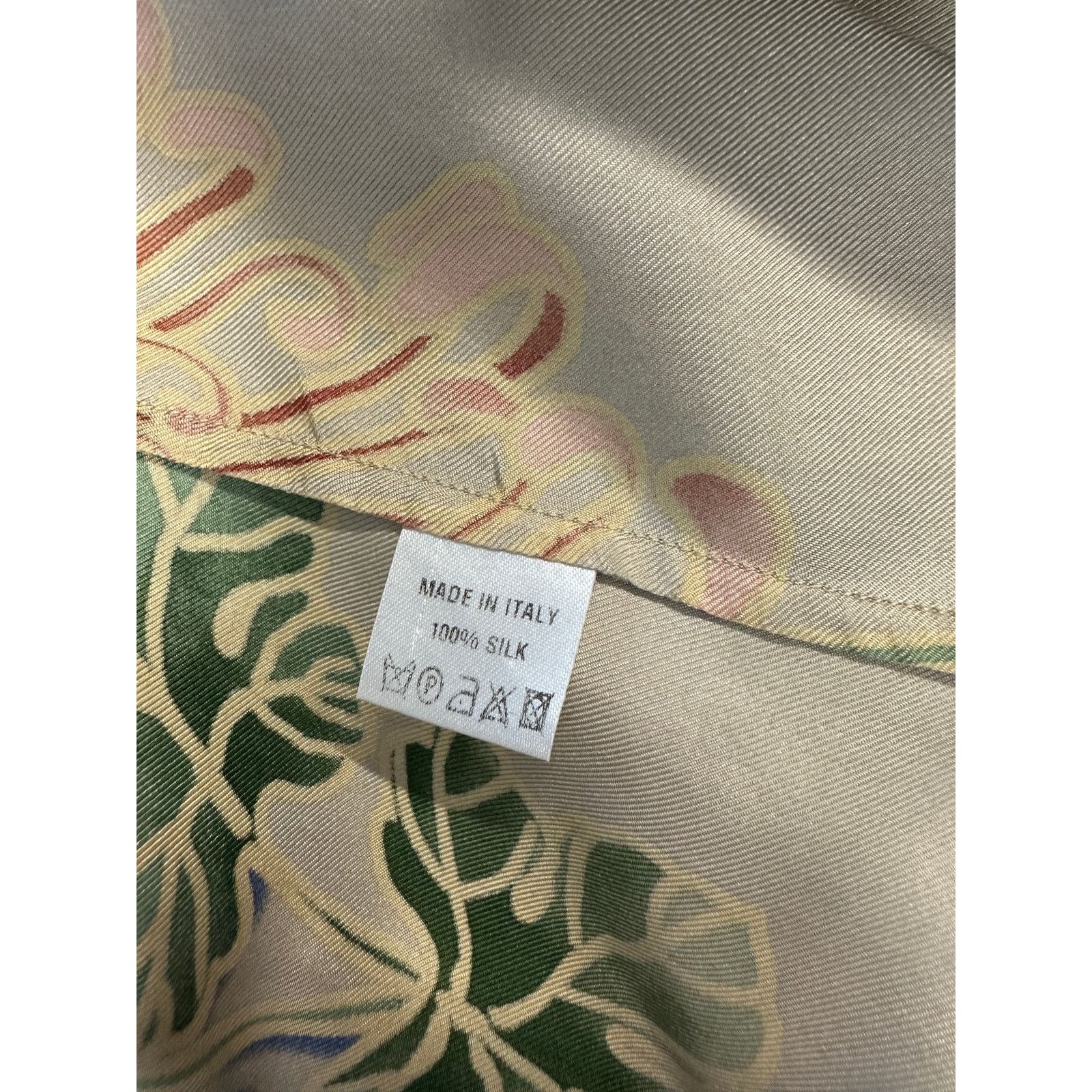Gucci SS2001 Gucci by Tom Ford Chrysanthemum silk shirt Size M / US 6-8 / IT 42-44 - 9 Thumbnail