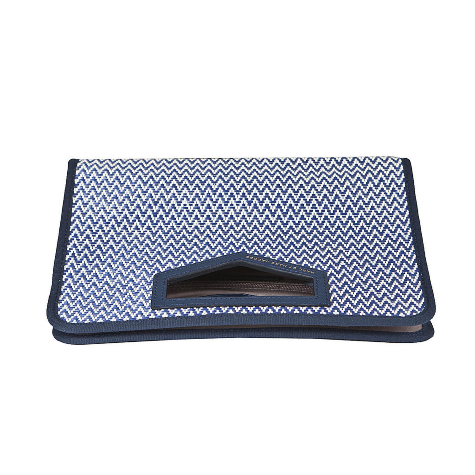 Marc by Marc Jacobs RARE VNT Marc by Marc Jacobs Isle de Sea Blue Clutch Blue Size ONE SIZE - 3 Thumbnail