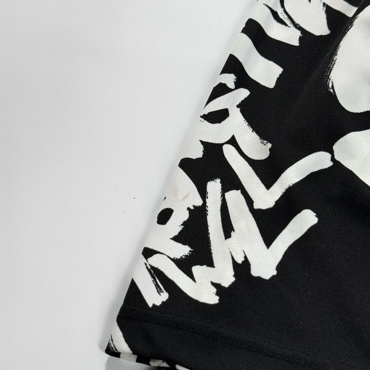 Comme des Garcons Comme des Garçons Graffiti Text Longsleeve Size L / US 10 / IT 46 - 7 Thumbnail