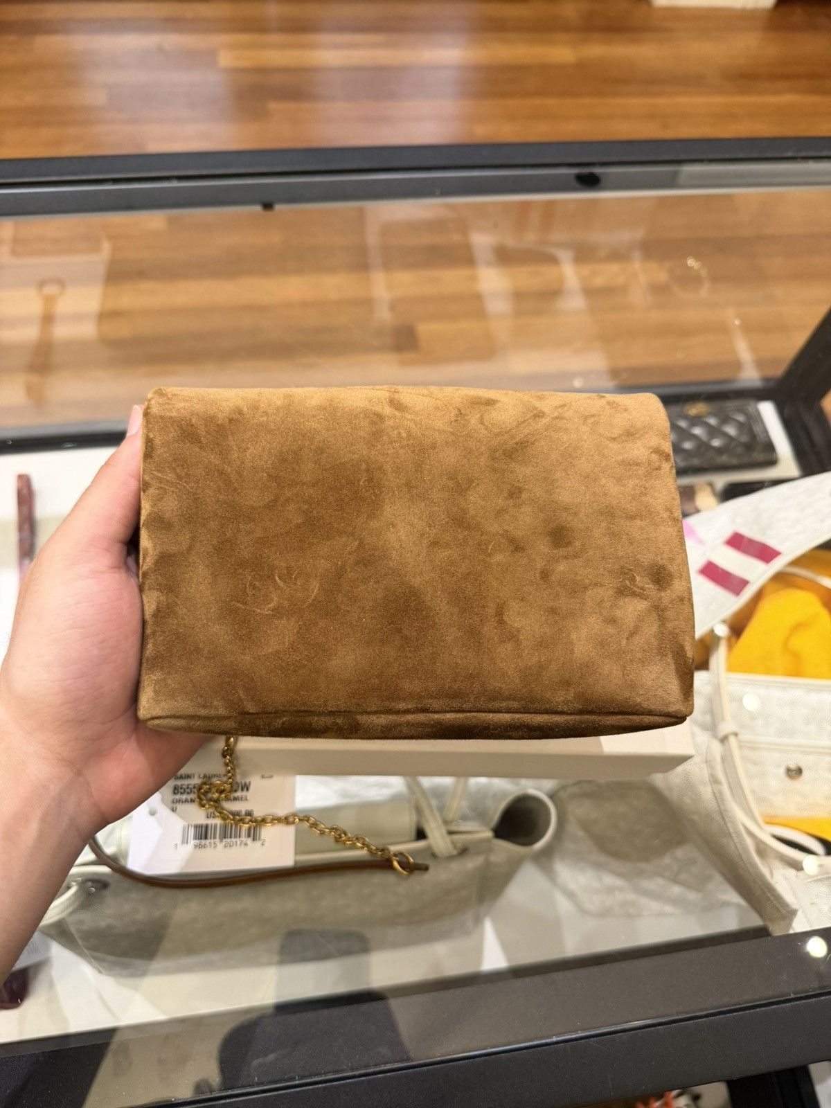 Saint Laurent Paris Saint Laurent Cassandre Envelope Suede Shoulder Bag Size ONE SIZE - 4 Thumbnail