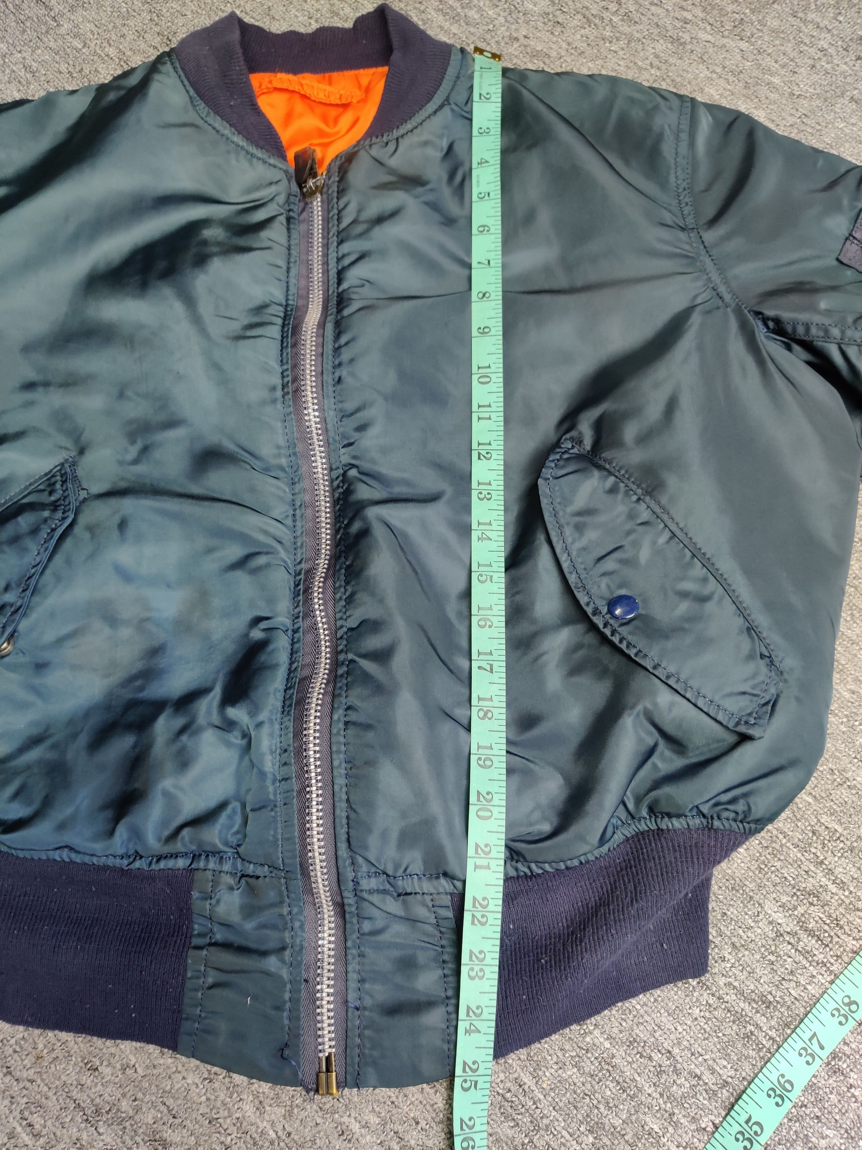 Alpha Industries Vintage 90s Alpha Industries MA-1 Flight Bomber Jacket Size US L / EU 52-54 / 3 - 13 Thumbnail