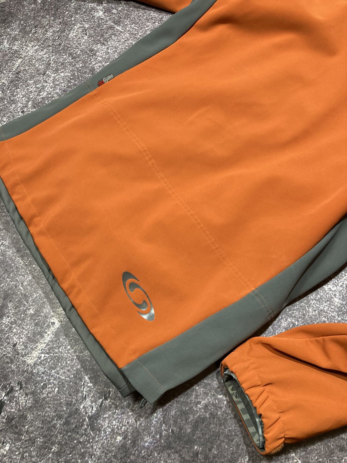 Salomon SALOMON 2006 Clima Pro Softshell Jacket Hooded Techwear Ski Size US M / EU 48-50 / 2 - 15 Thumbnail