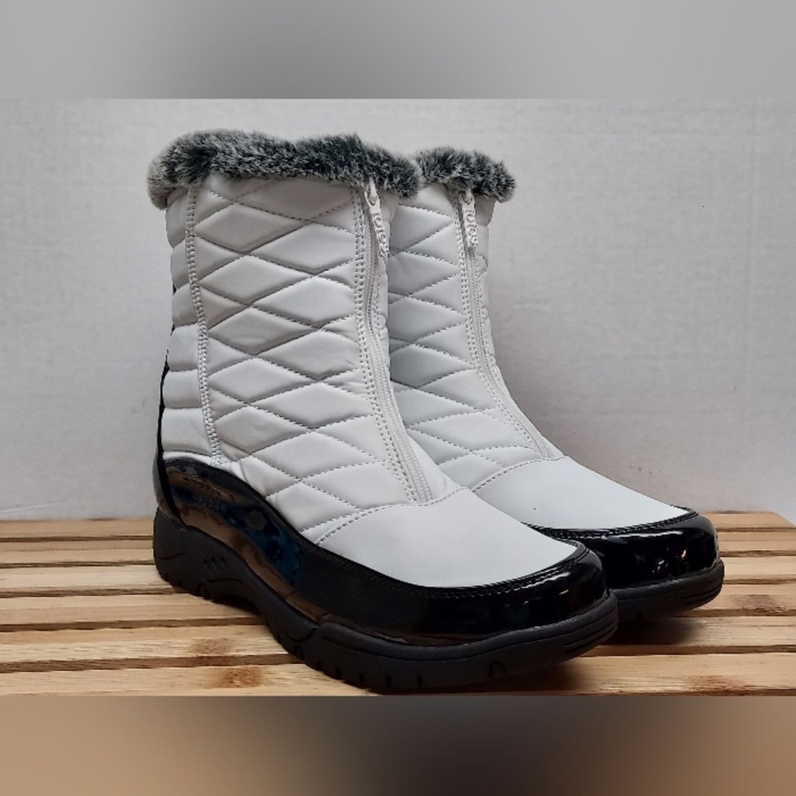 Toteme TOTES Womens White & Black Pull On Winter Boots Size 10M Size US 10 / IT 40 - 1 Thumbnail
