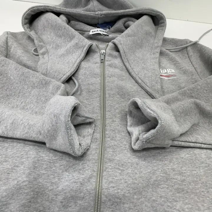 Balenciaga Balenciaga Balenciaga Logo Print ZipUp Hooded Sweatshirt - Size US L / EU 52-54 / 3 - 8 Thumbnail