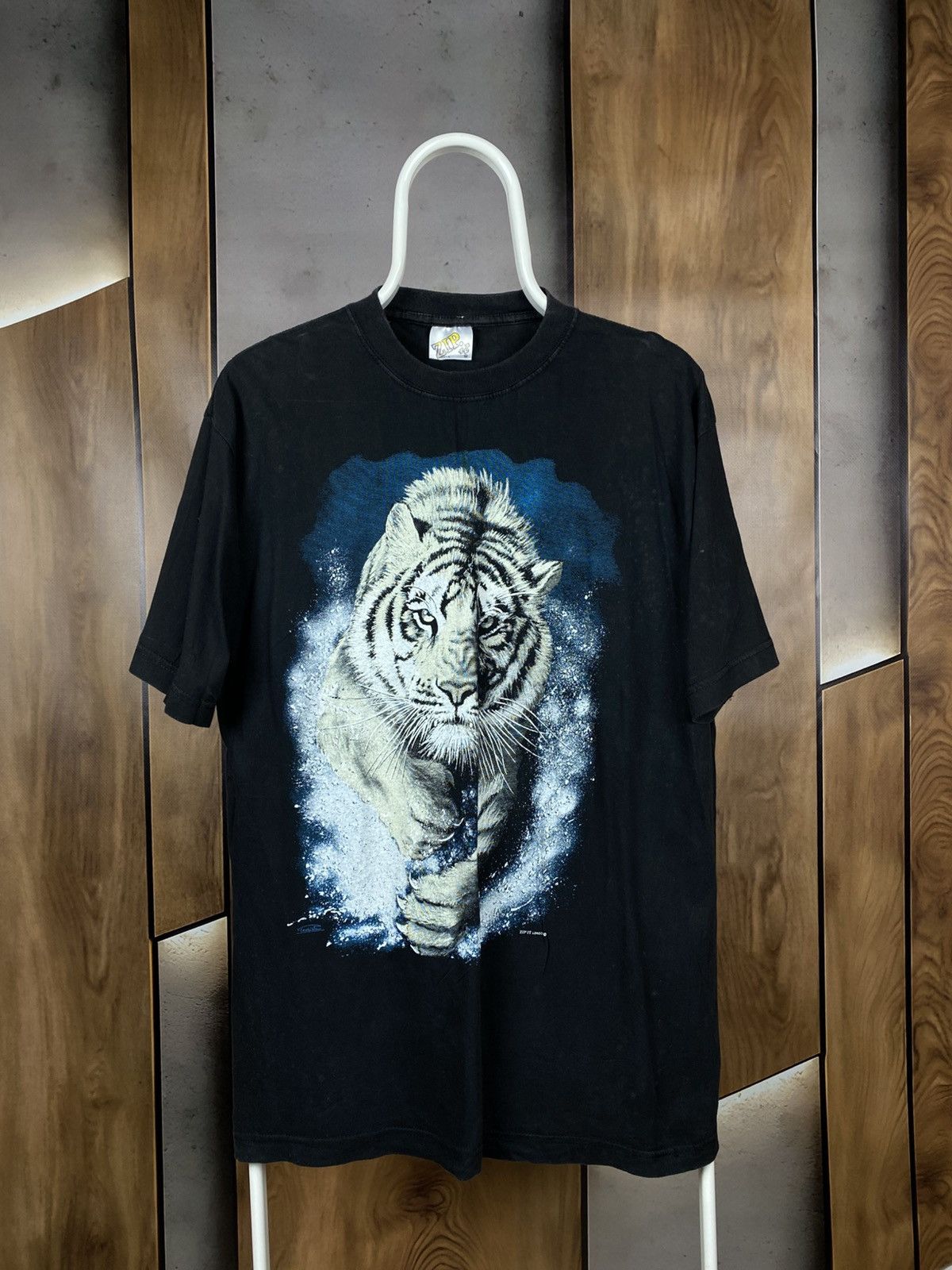 Vintage 🐅Vintage 90s T-Shirt Tiger Logo Zip It Lindon VTG Tee🐅 Size US L / EU 52-54 / 3 - 1 Thumbnail
