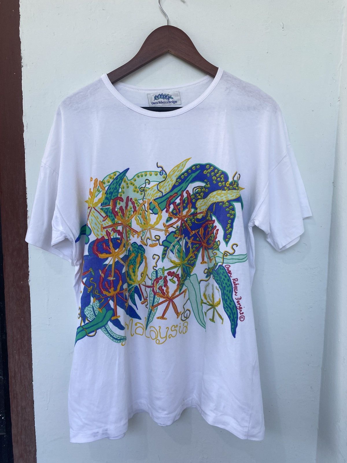 Vintage Vintage Owen Rebecca Designs Art T shirt Size US L / EU 52-54 / 3 - 1 Thumbnail