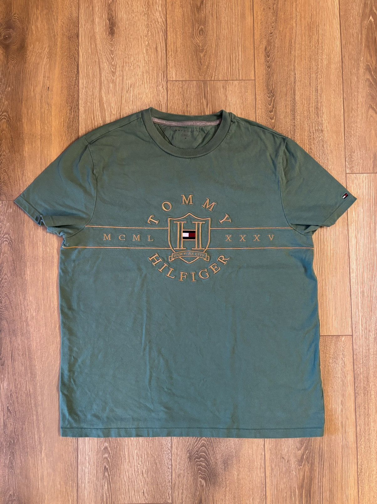 Tommy Hilfiger Vintage Tommy Hilfiger T-Shirt Men’s M Size US M / EU 48-50 / 2 - 1 Thumbnail