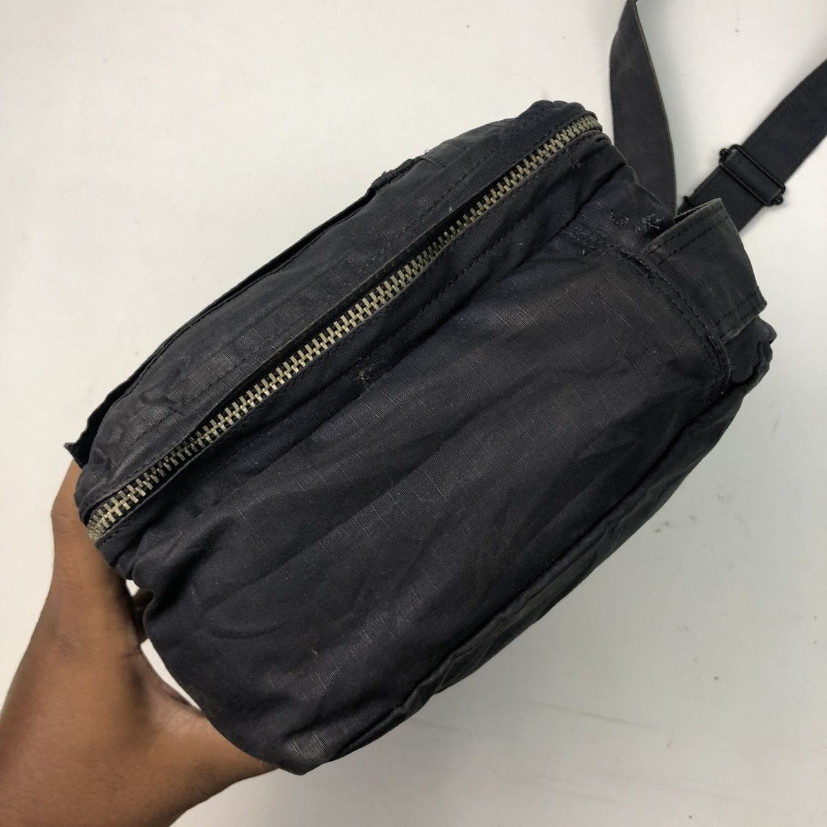 Porter ‼️YES‼️ PORTER CANVAS CROSSBODY SLING BAG Size ONE SIZE - 5 Thumbnail