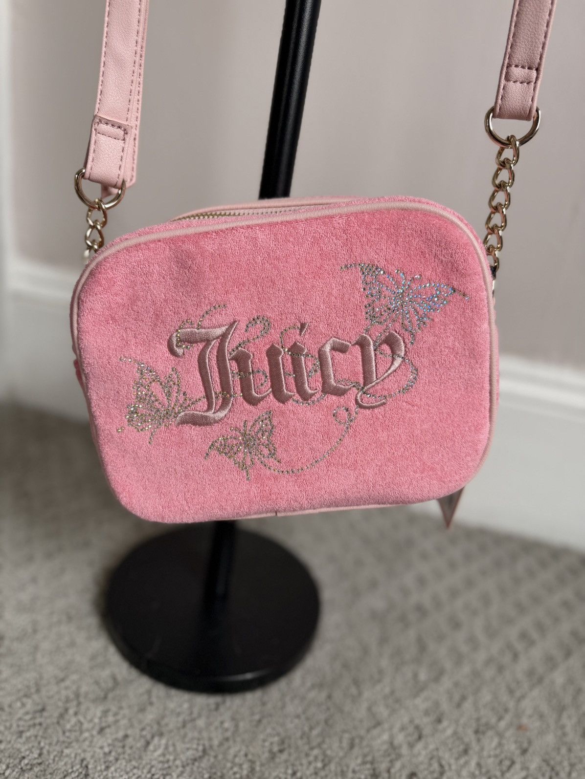 Juicy Couture NEW Juicy Couture Pink Wingin It Crossbody Camera Bag Size ONE SIZE - 1 Thumbnail