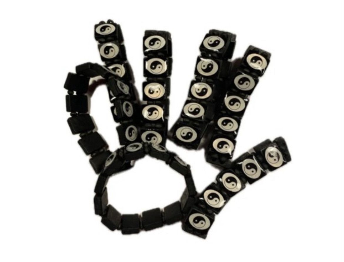 Japanese Brand × Vintage BEADED BRACELET YIN YANG SPIRIT TRACKS Size ONE SIZE - 1 Thumbnail