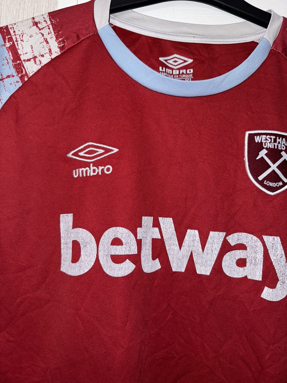 Vintage Vintage West Ham United 2022/23 Umbro Fan Jersey Blokcore XL Size US XL / EU 56 / 4 - 9 Thumbnail