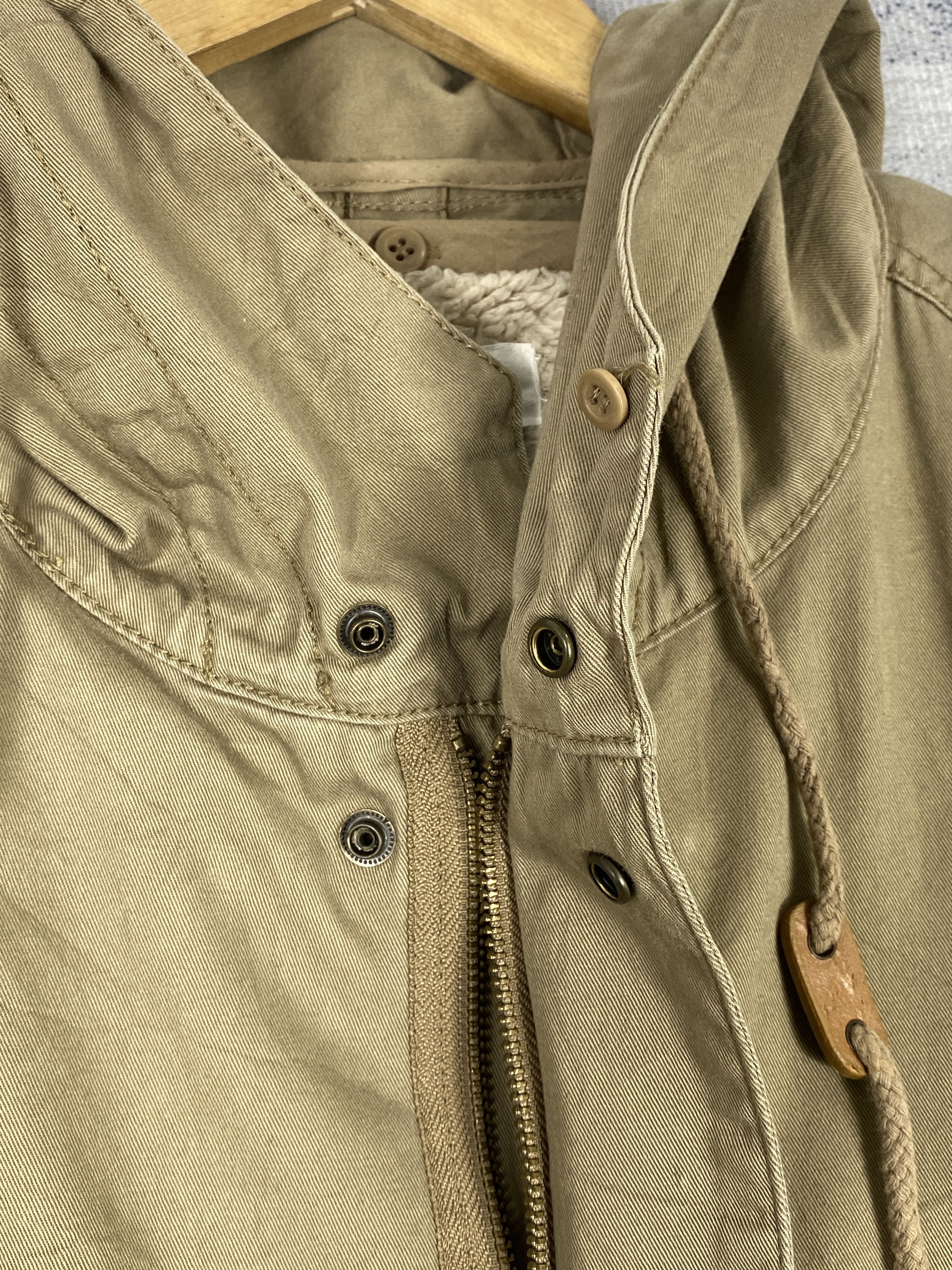 LOWRYS FARM × Vintage Vintage Lowrys Farm Hoodie Sherpa Lining Jacket Size US S / EU 44-46 / 1 - 9 Thumbnail