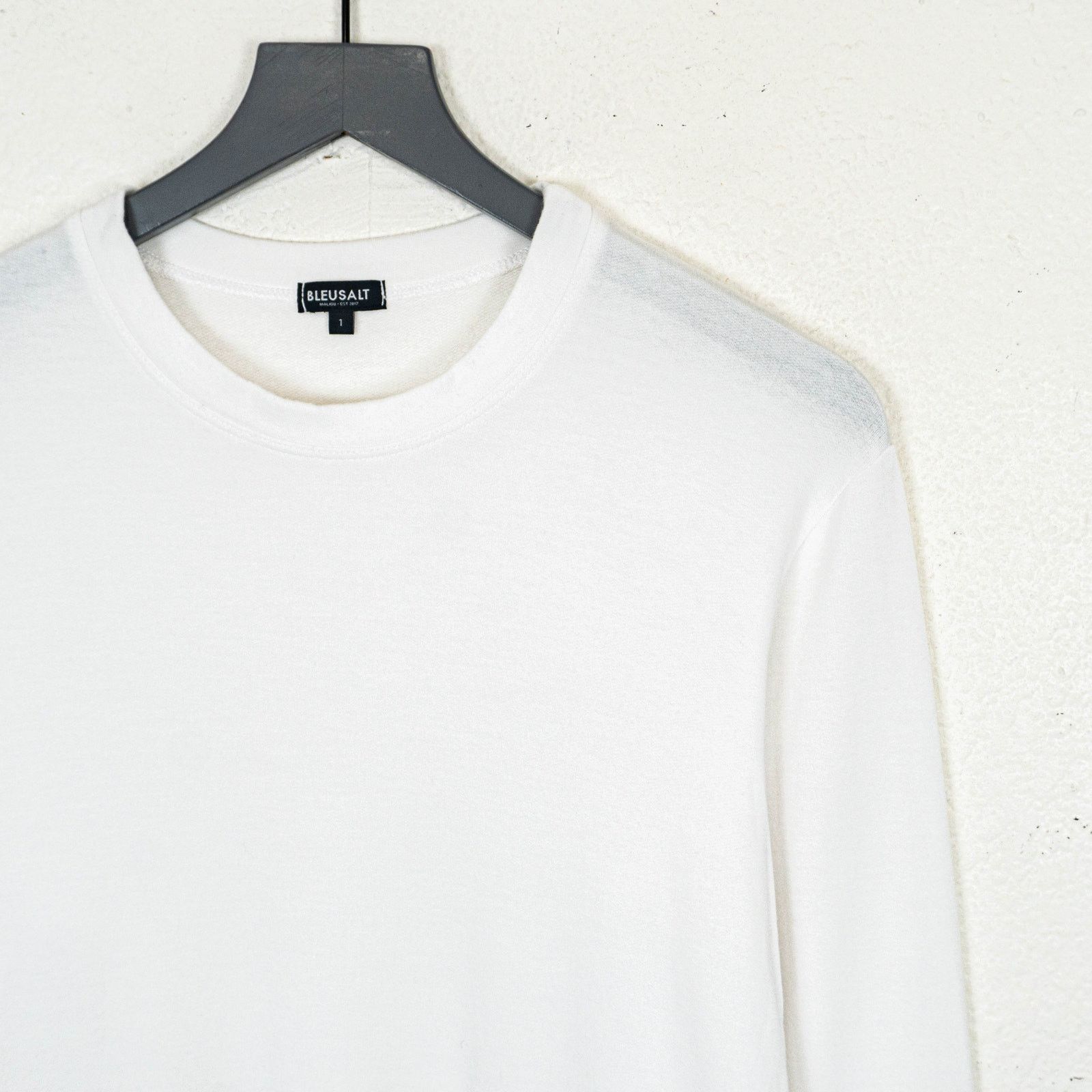 Other BLEUSALT Malibu White Crew Pullover Modal jersey size 1 Size US S / EU 44-46 / 1 - 6 Thumbnail
