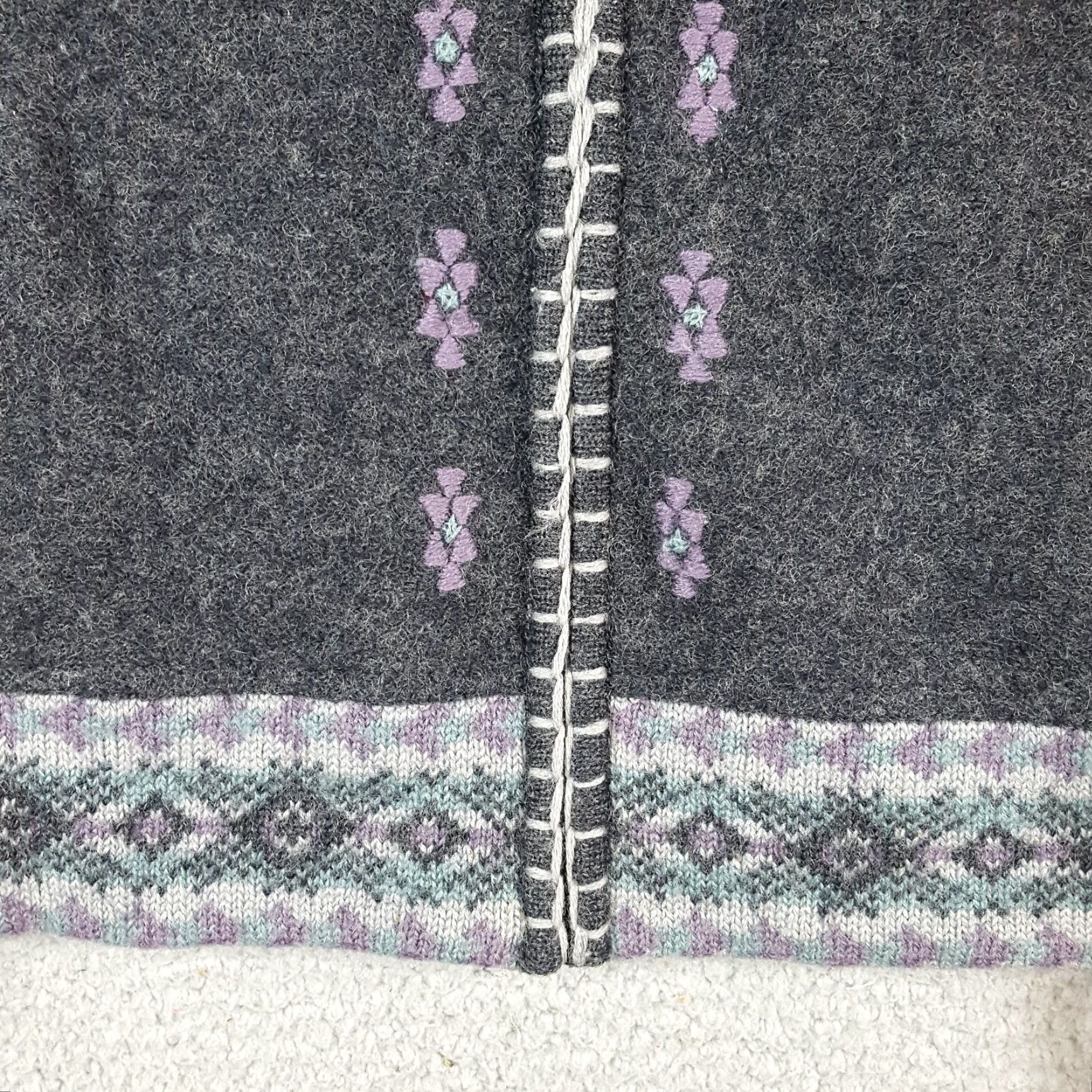 Vintage VINTAGE Woolrich Floral Hoodie Cardigan Sweater Zip Up Hooded L Knit Gray Size L Womens - 90s Flower Outdoor Casual Fit: Regular Size L / US 10 / IT 46 - 4 Thumbnail