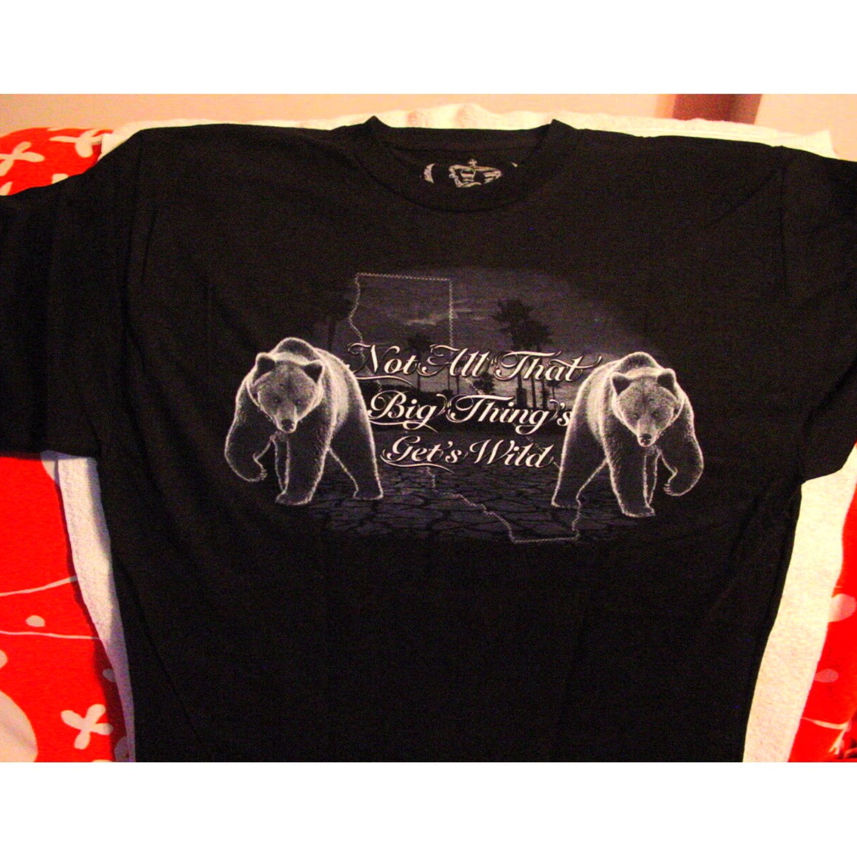 Vintage Wild Bear Woman Big Cotton Extra Large XL Mens T Shirt Size US XL / EU 56 / 4 - 2 Thumbnail