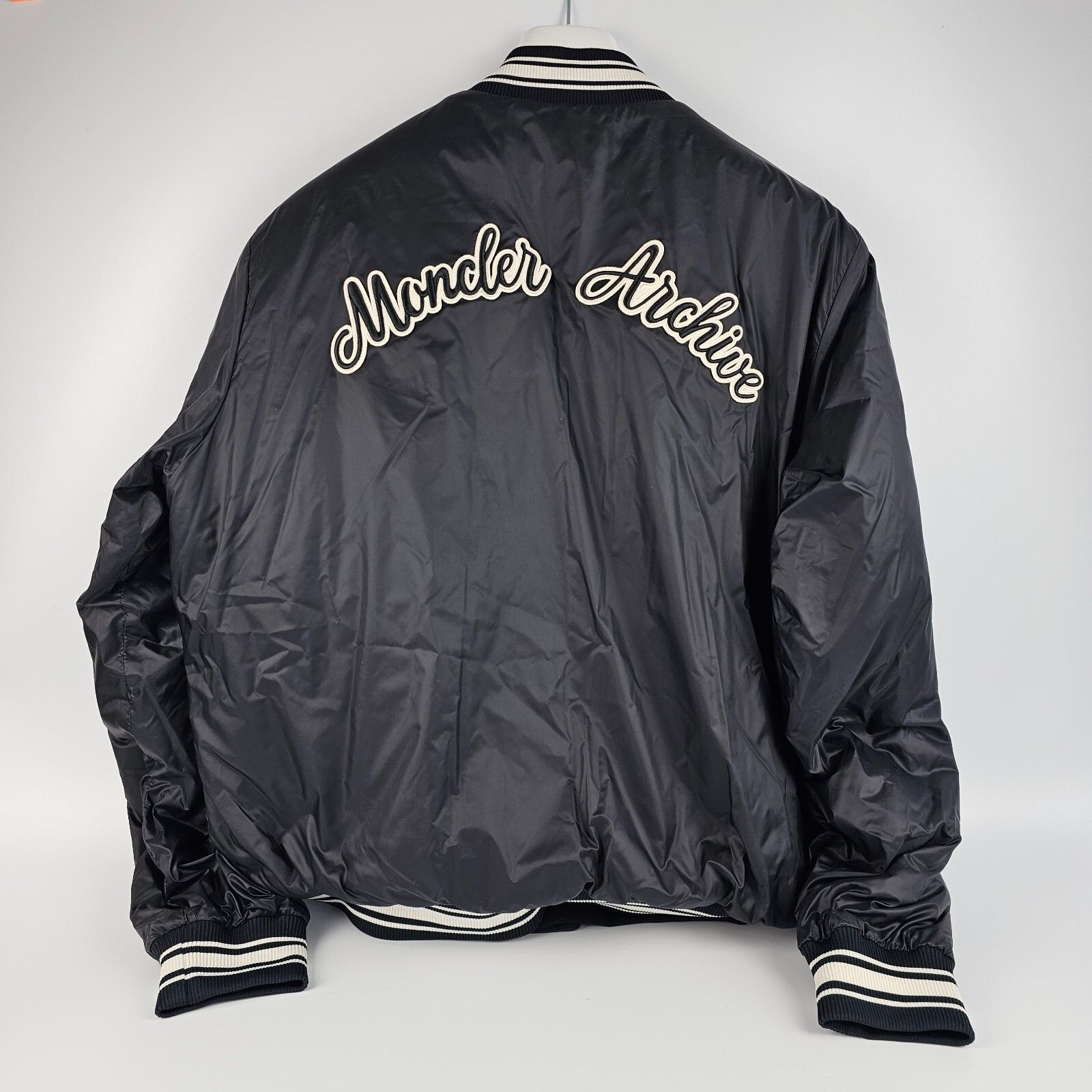 Moncler MONCLER Bouchet $2270 Black Down Jacket New 1 Size US S / EU 44-46 / 1 - 7 Thumbnail