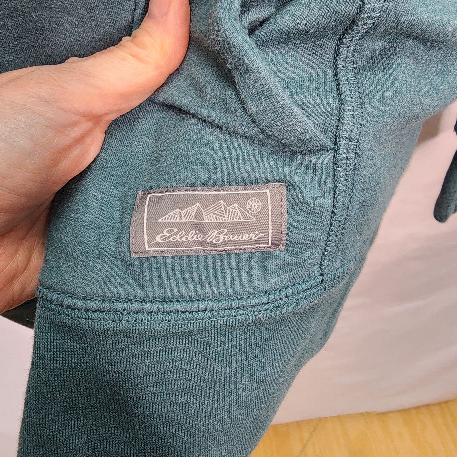 Eddie Bauer Eddie Bauer Green Pull Over Long Sleeve Sweatshirt Size L Size L / US 10 / IT 46 - 10 Thumbnail