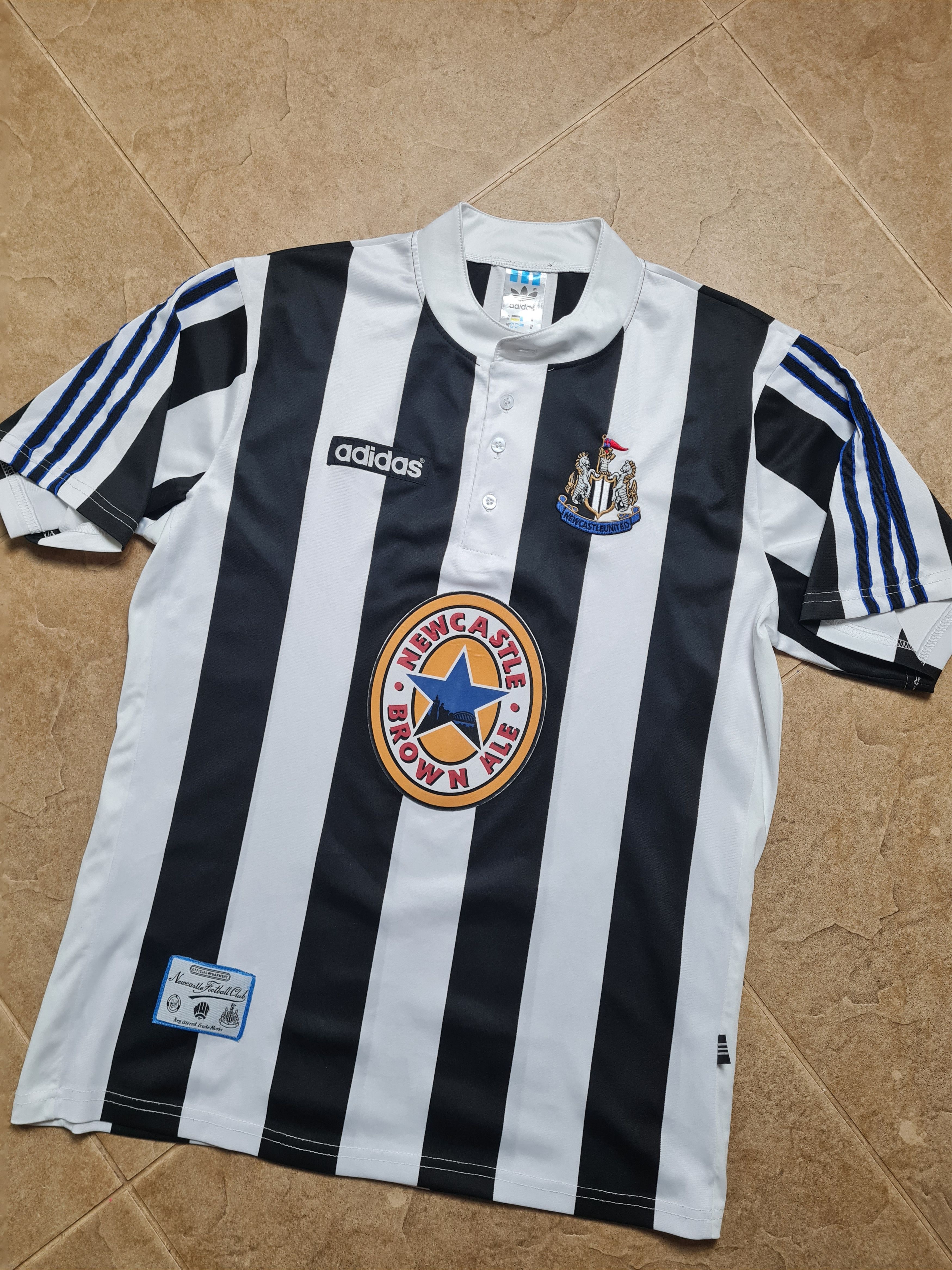 Adidas Rare Jersey Adidas Newcastle 1995/1997 Archive Home Shirt Size US M / EU 48-50 / 2 - 12 Thumbnail