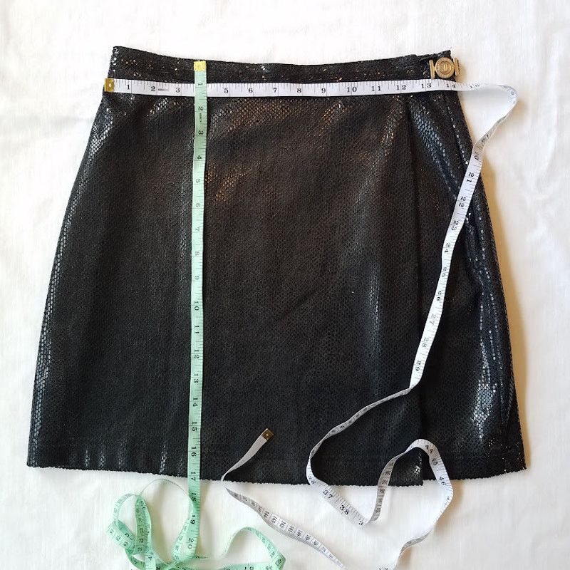 Gianfranco Ferre vintage Y2K mini skirt faux snake skin wrap skirt IT 44 Size 32" / US 10 / IT 46 - 4 Thumbnail