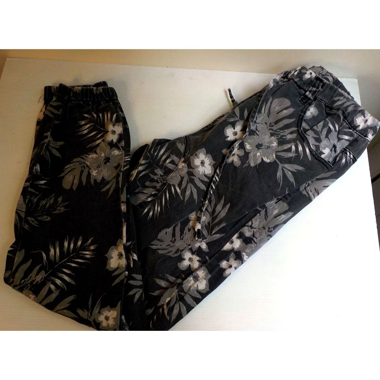 Vintage VICTORIOUS Twill Floral Print Joggers Gray XL Cotton Spandex Men Pants Activewear Regular Size XL Size US 36 / EU 52 - 2 Thumbnail