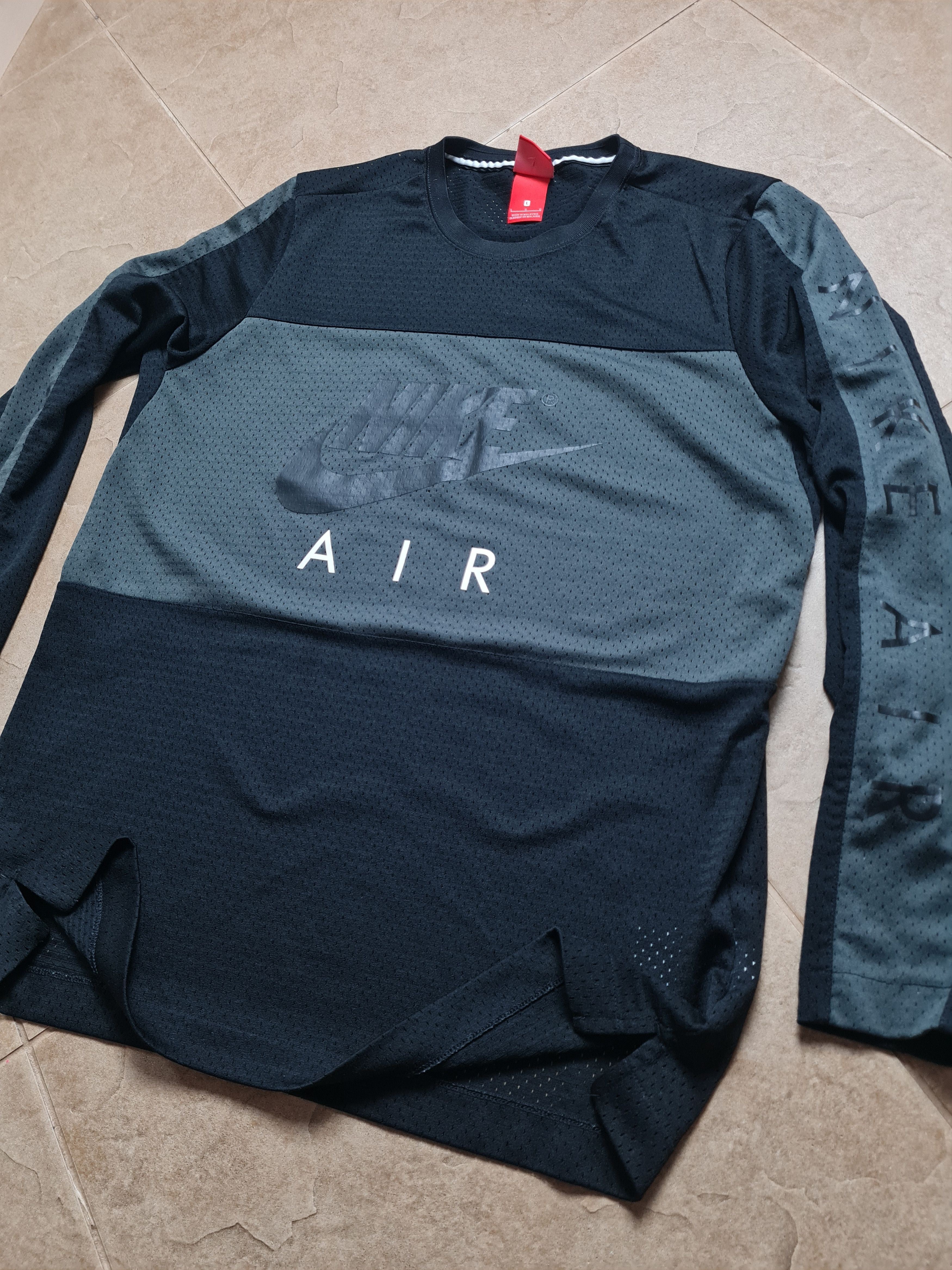 Nike Nike Air Long Sleeve Crew Mesh Shirt Max Black Grey T-shirt Size US L / EU 52-54 / 3 - 14 Thumbnail
