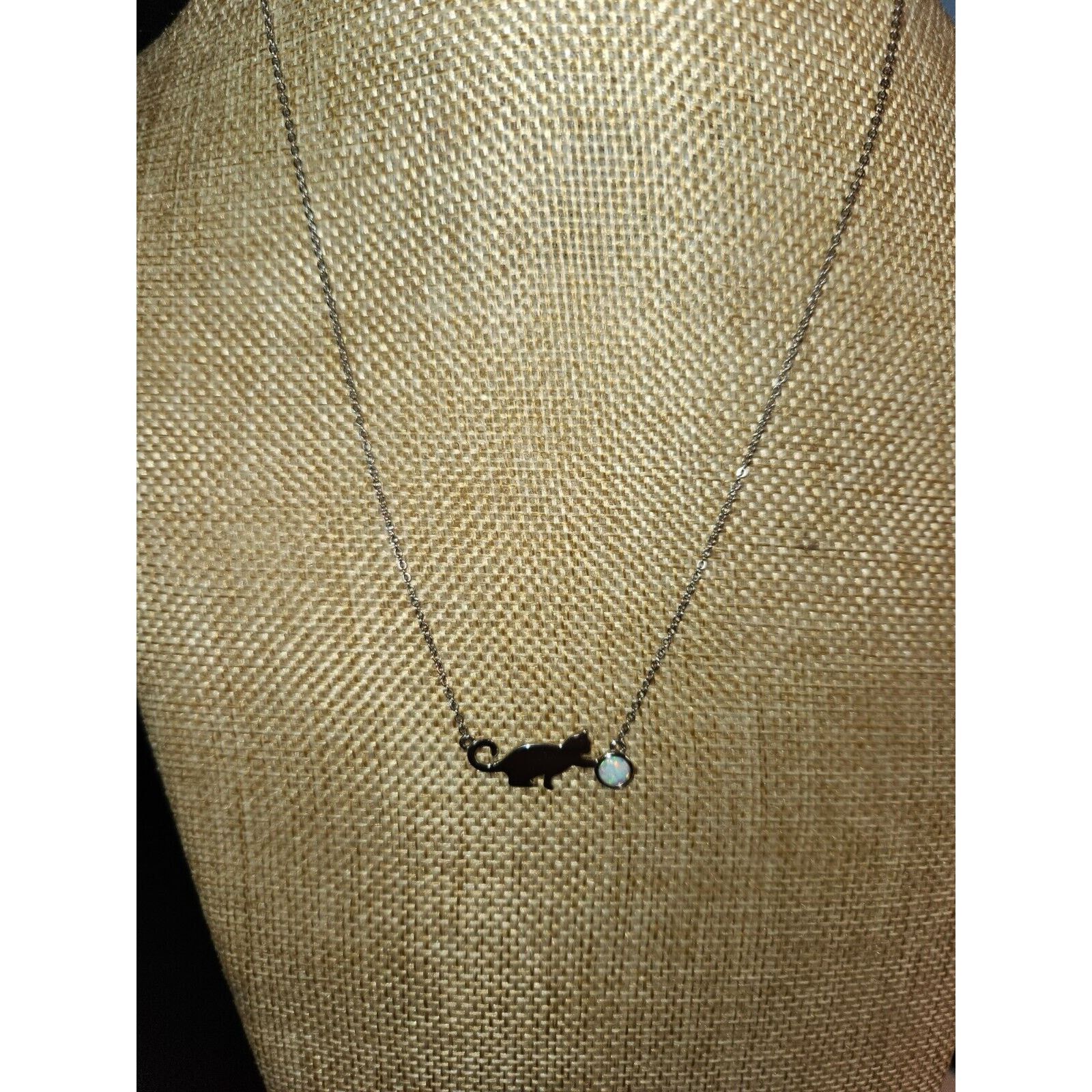 Other Sterling 925 Necklace With 925 Cat Pendant 17.5in 4.5G Size ONE SIZE - 1 Thumbnail