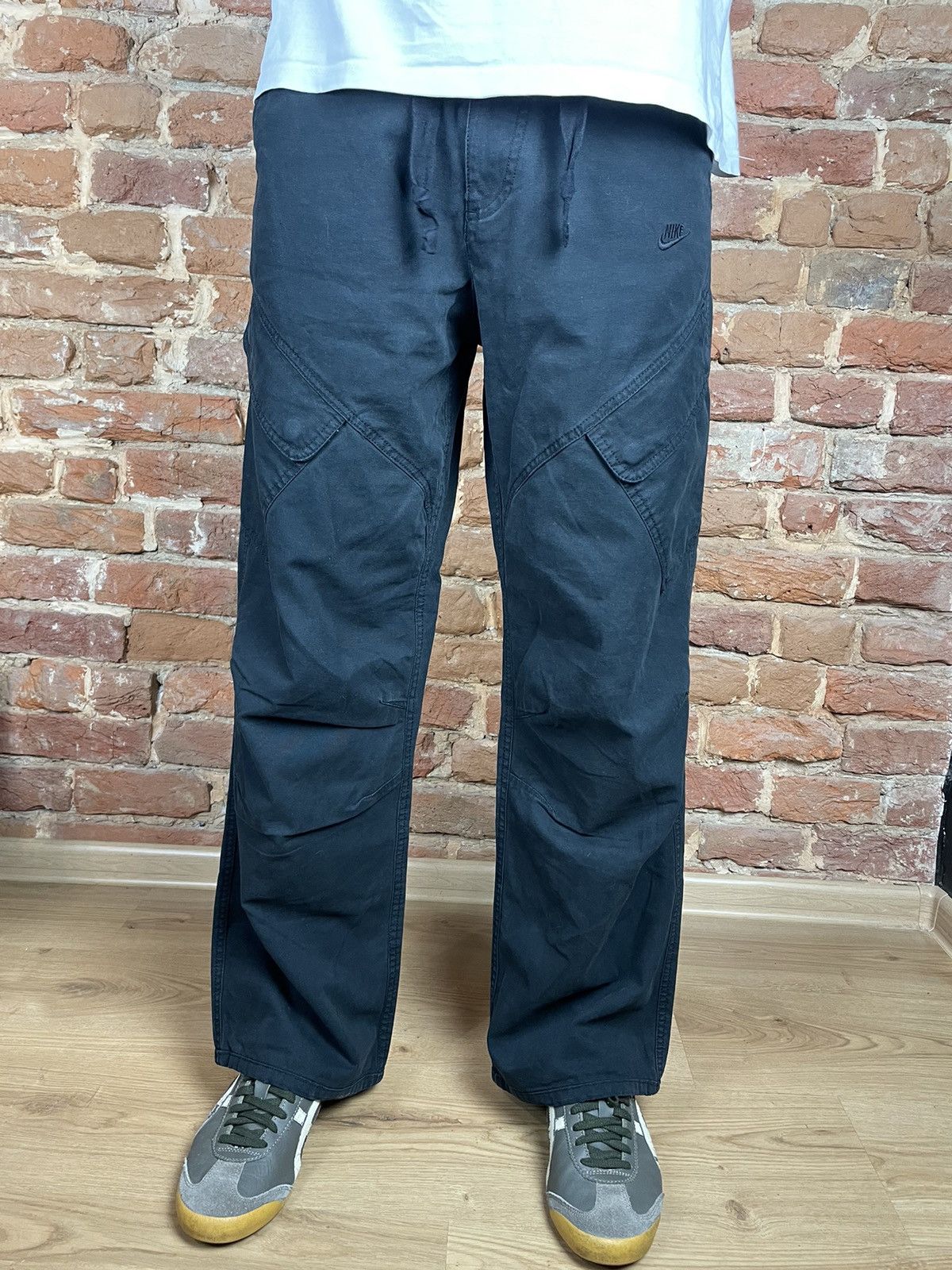 Nike Vintage Nike Cargo Pants Gorpcore Y2K Size US 32 / EU 48 - 1 Thumbnail