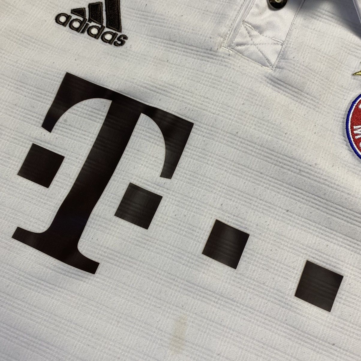 Vintage Vintage Adidas Fc Bayern Munchen 2013 soccer jersey Size US L / EU 52-54 / 3 - 5 Thumbnail