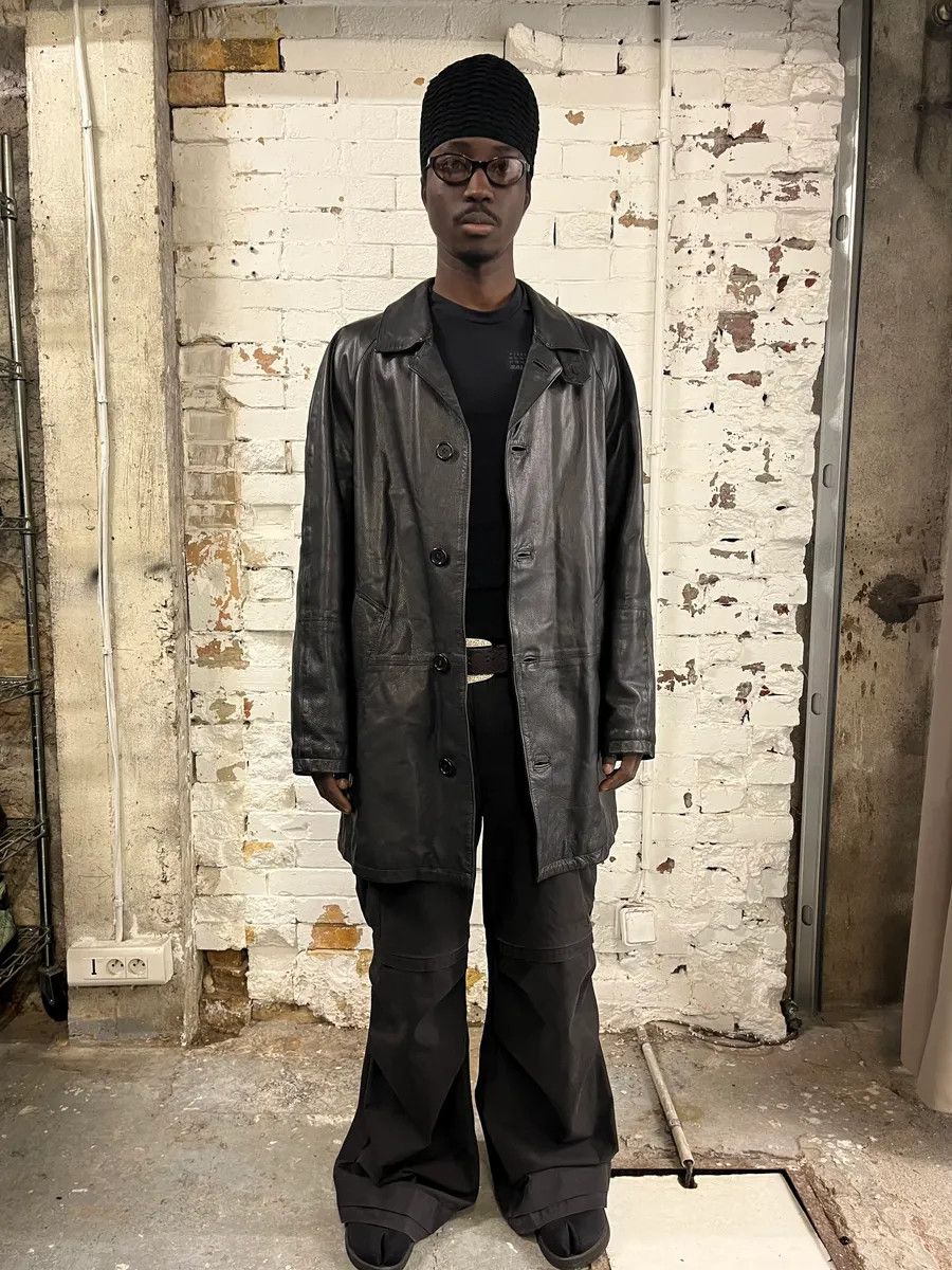 Burberry 2000s Burberry Black Leather Trench Coat Size US M / EU 48-50 / 2 - 1 Thumbnail