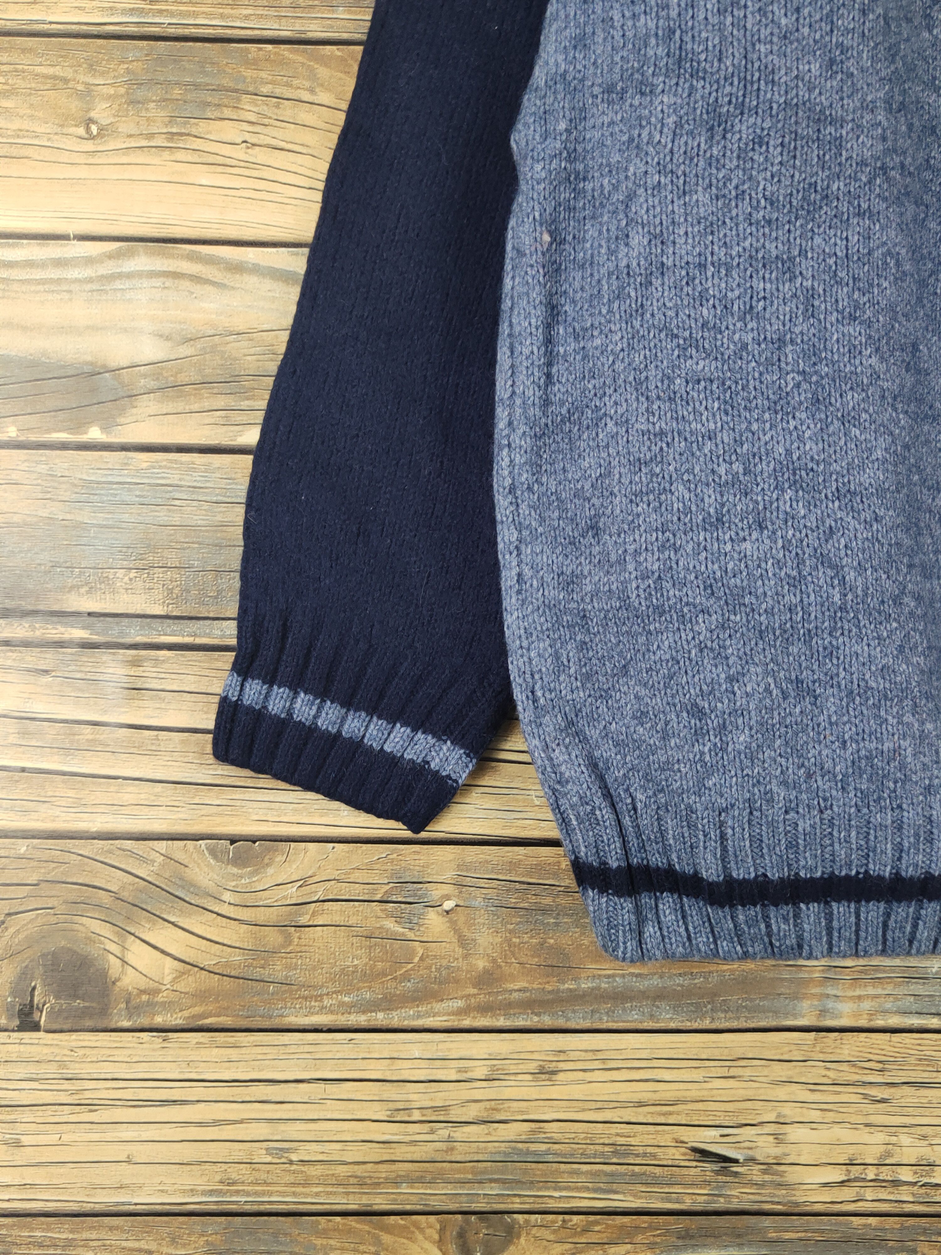 Vintage Lacoste vintage Blue Knitwear Sweatshirts #W1747 Size US M / EU 48-50 / 2 - 4 Thumbnail