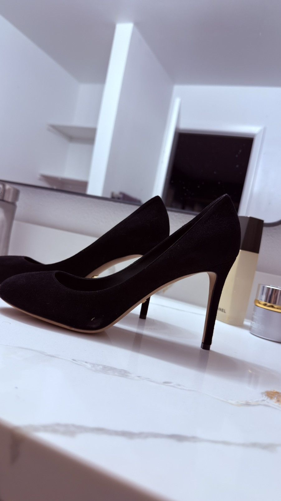 Gucci Suede Round Toe Pumps Size US 9 / IT 39 - 2 Thumbnail