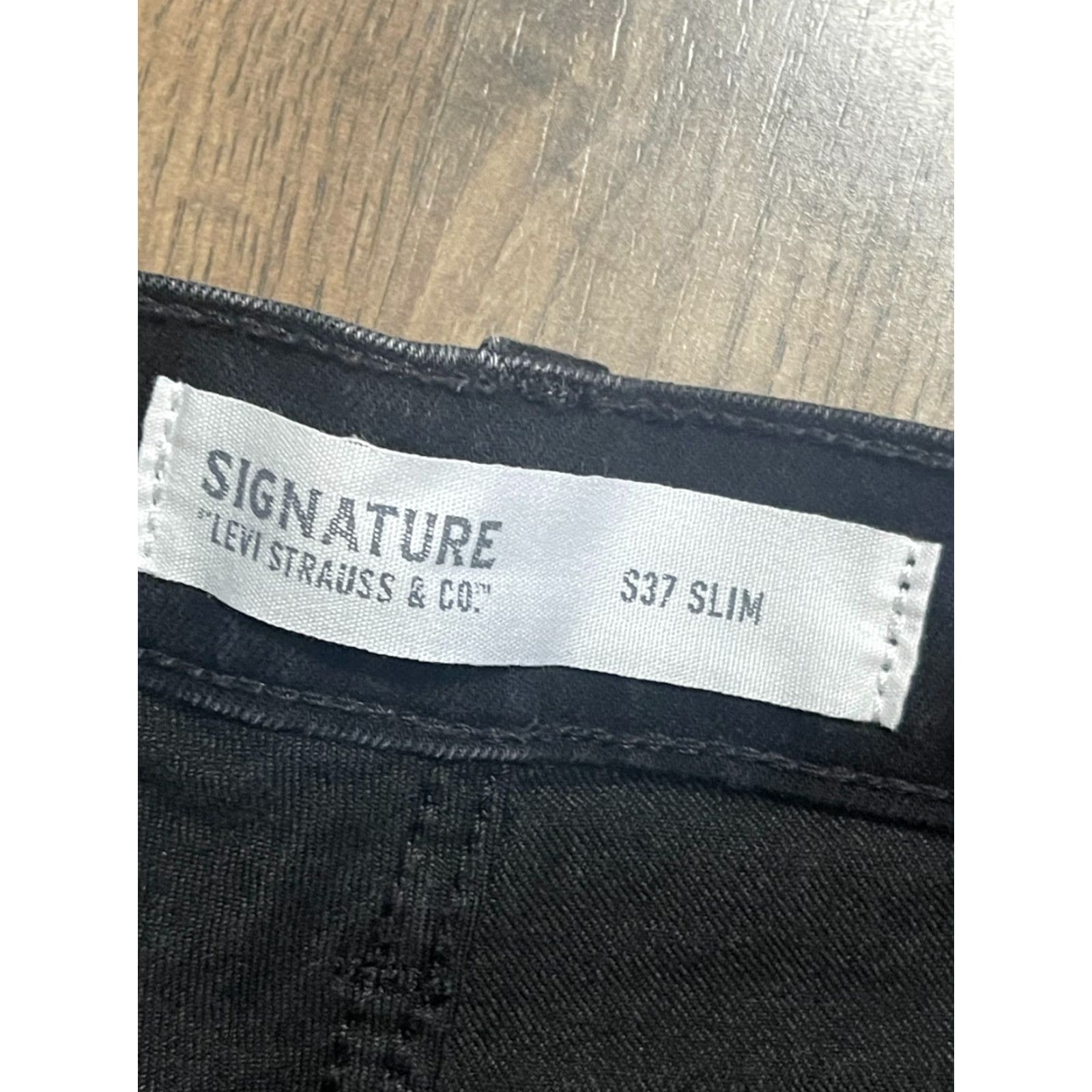 Levi's Levi's Jeans, Women, 28/30, Black, Denim, S37 Slim, Straight Leg, Regular, 27.5 Inseam, Fall, Spring, Summer, 28, Slimming, Jeans, Womens, Free Return Size 28" / US 6 / IT 42 - 4 Thumbnail