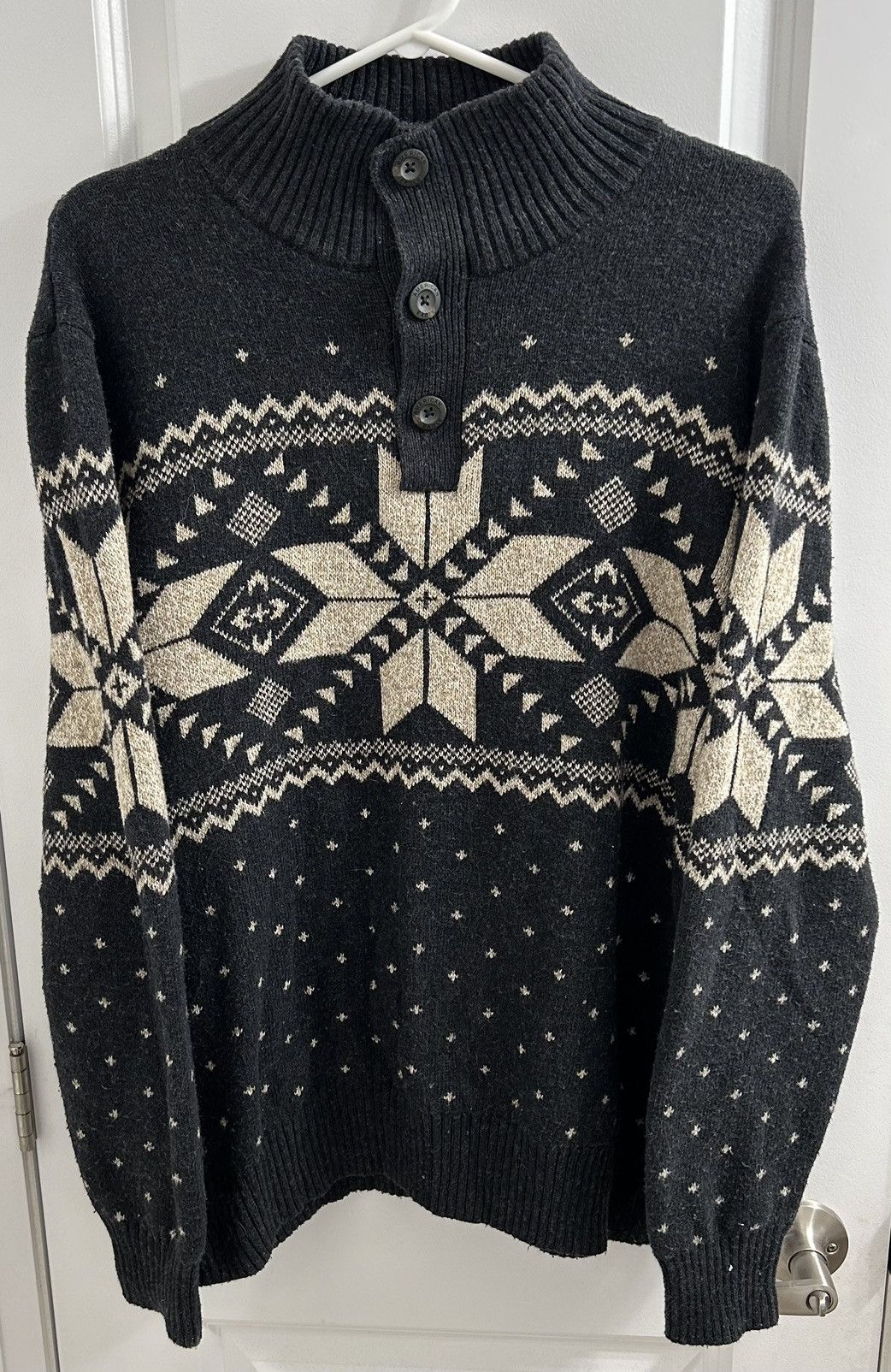 American Eagle Outfitters American Eagle Mens Dark Grey Aztec Design Sweater - Size L Size US L / EU 52-54 / 3 - 3 Thumbnail