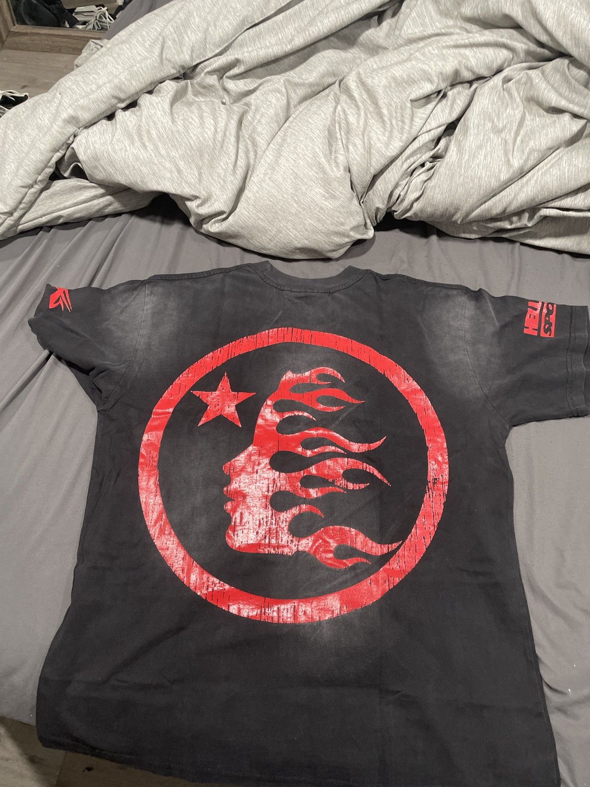 HELLSTAR If you don’t like us beat us Size US M / EU 48-50 / 2 - 5 Thumbnail