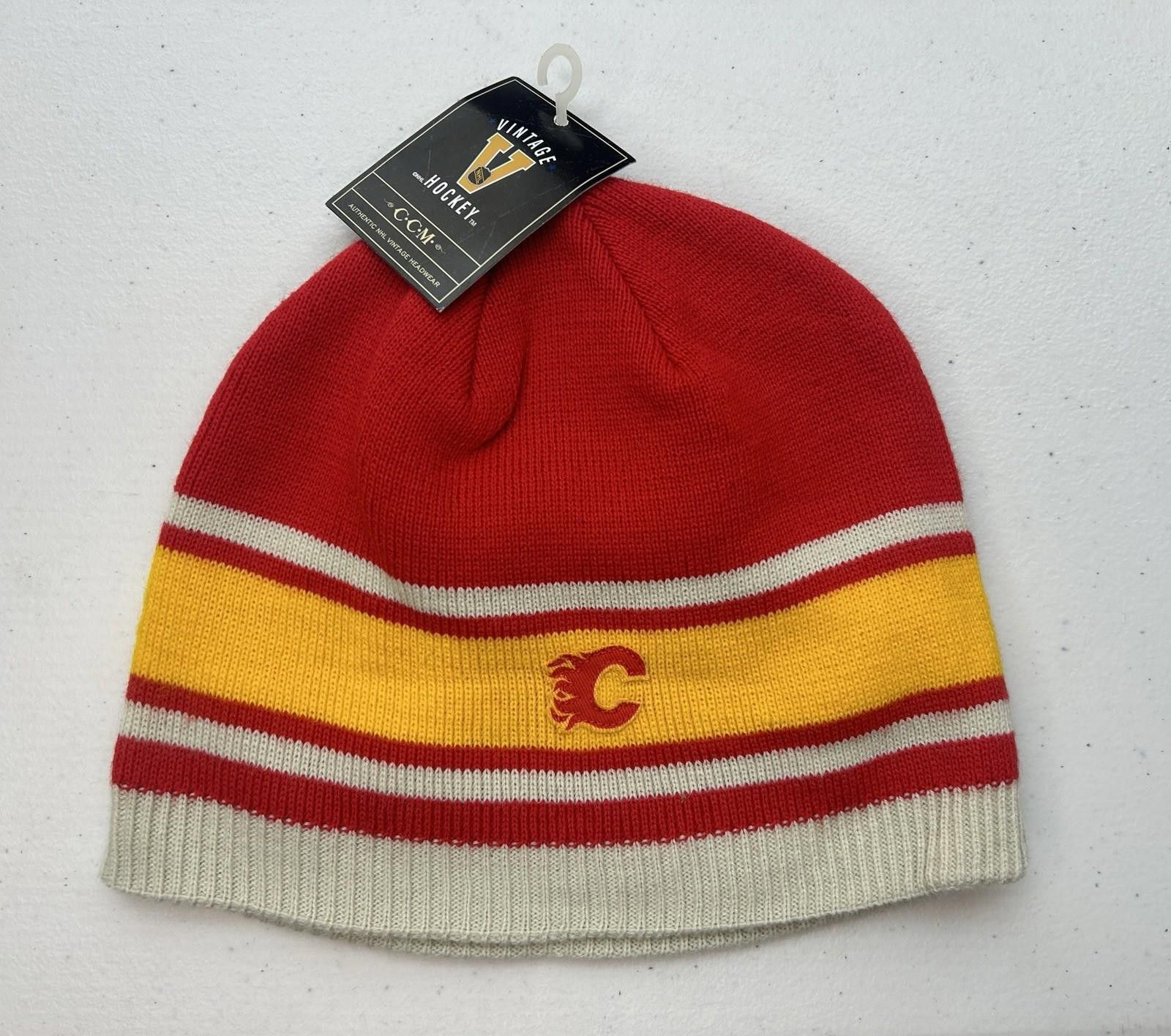 Ccm CCM Hockey Calgary Flames Hat Beanie NHL Unisex NWT Size ONE SIZE - 1 Thumbnail