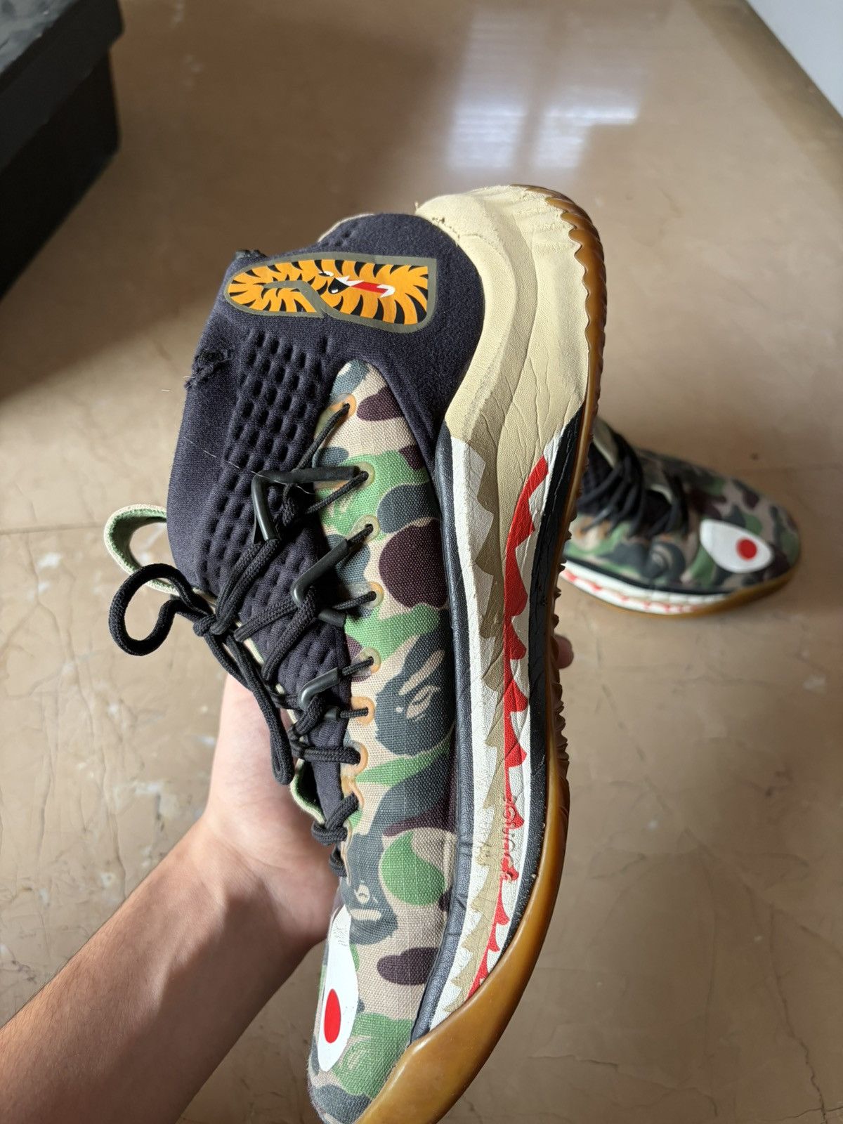 Adidas × Bape Adidas X Bape dame 4 Size US 7 / EU 40 - 5 Thumbnail