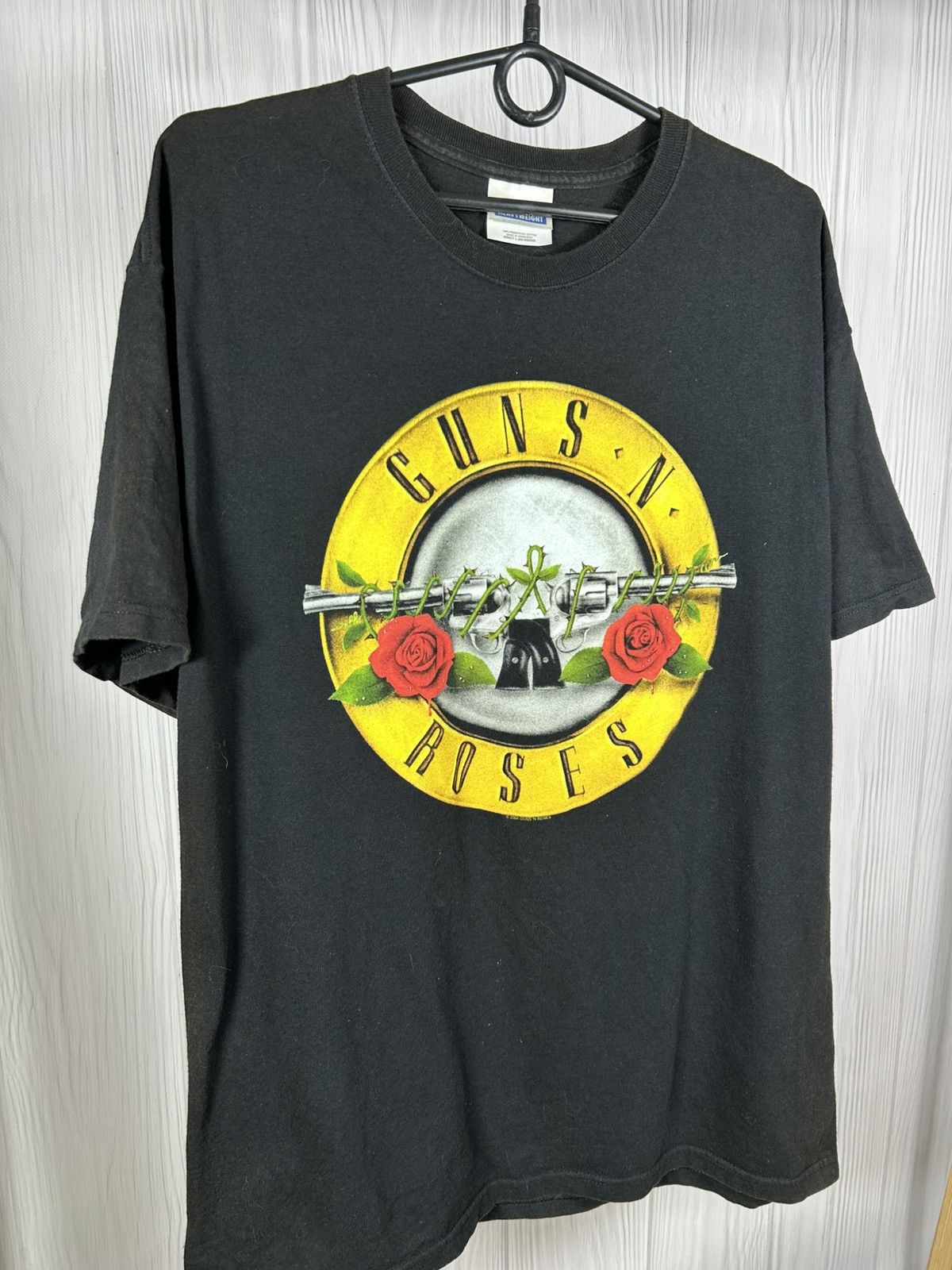 Band Tees Vintage 2004 Guns N Roses Band T-Shirt Size L Faded Size US L / EU 52-54 / 3 - 2 Thumbnail