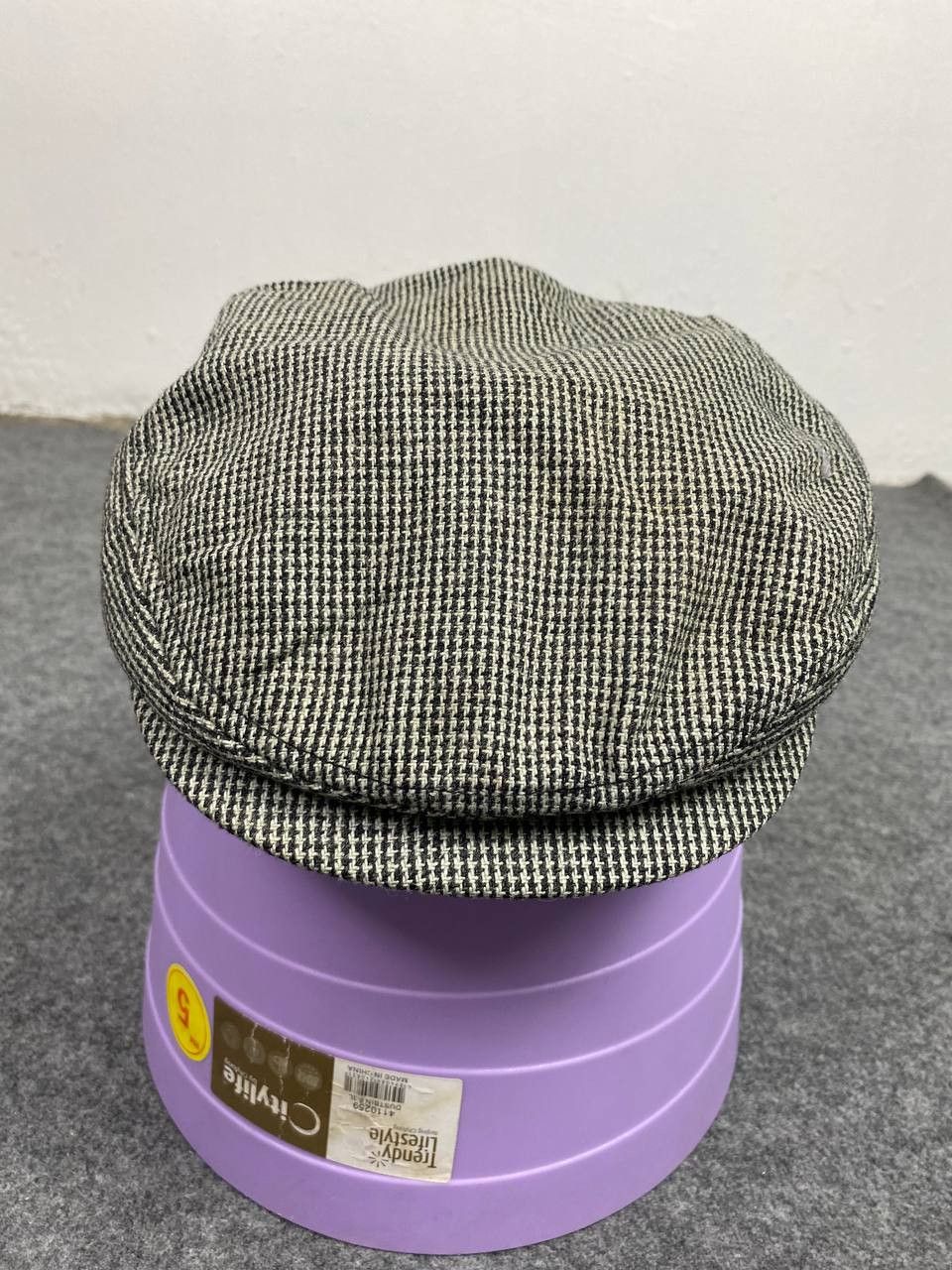 Japanese Brand japanese brand checkered beretta hat adjustable back Size ONE SIZE - 1 Thumbnail