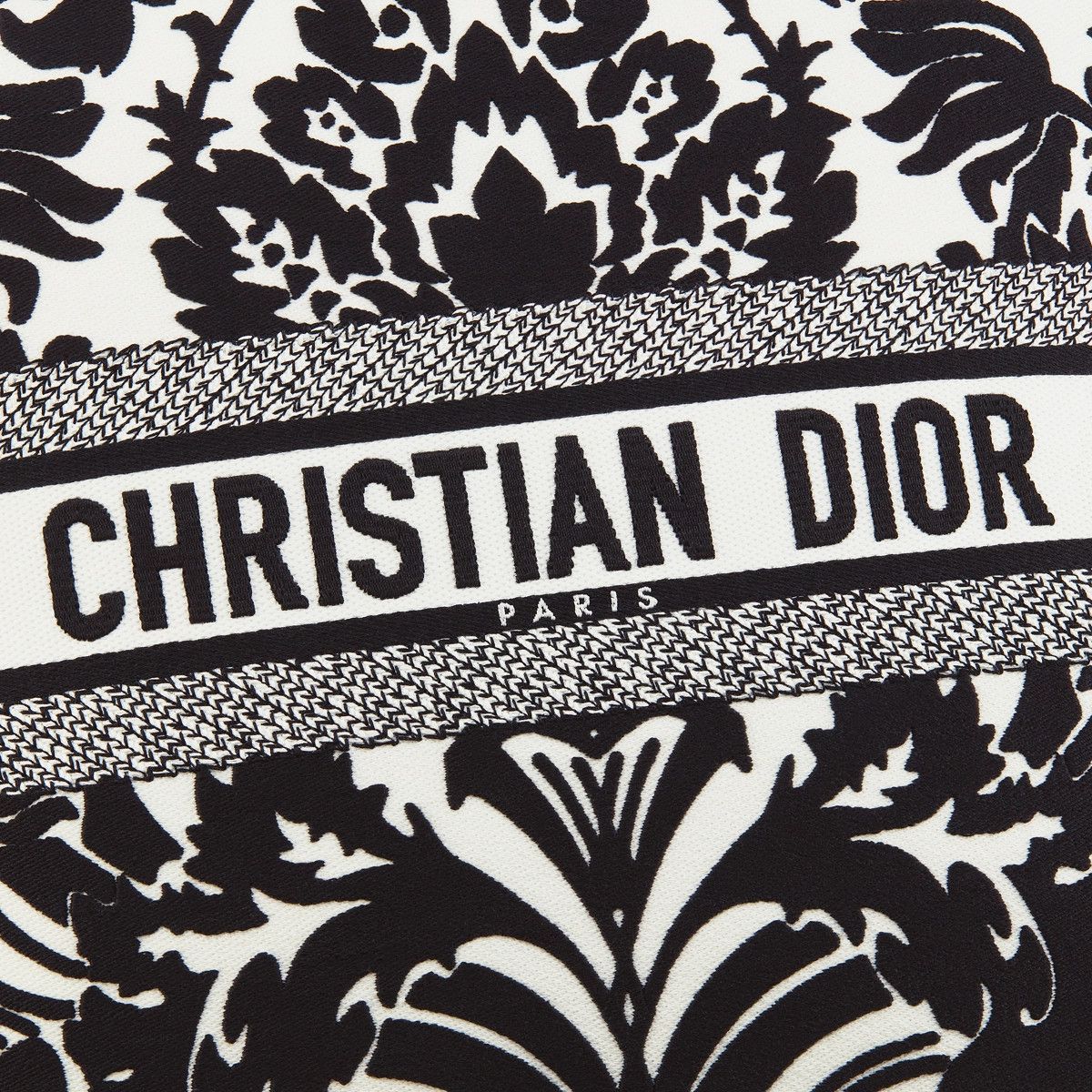 Dior o1bcso1str0624 Size: OS / Pillow in Black Size ONE SIZE - 3 Thumbnail