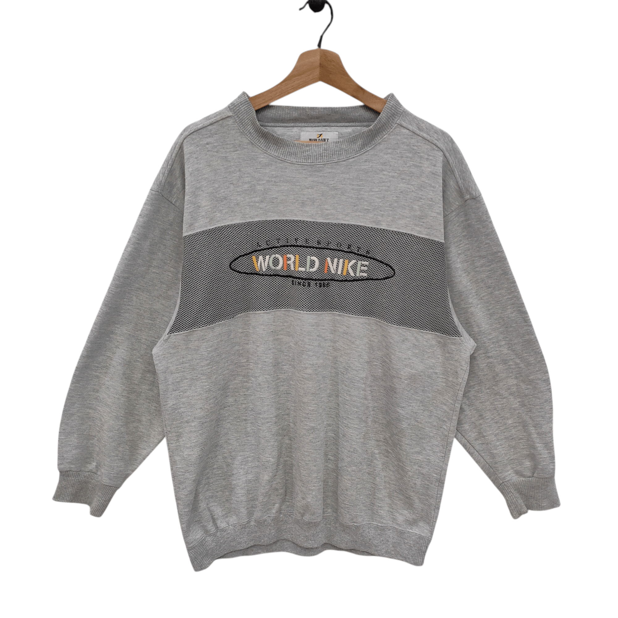 Vintage Vintage Nike World Mesh Panel Crewneck Athletic Streetwear Size US L / EU 52-54 / 3 - 1 Thumbnail